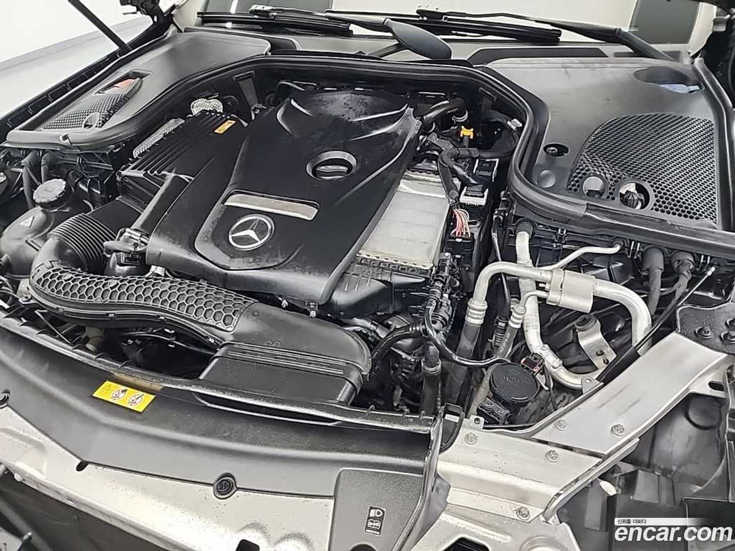 E-Class Mercedes-Benz 2017.1-OUTER-005