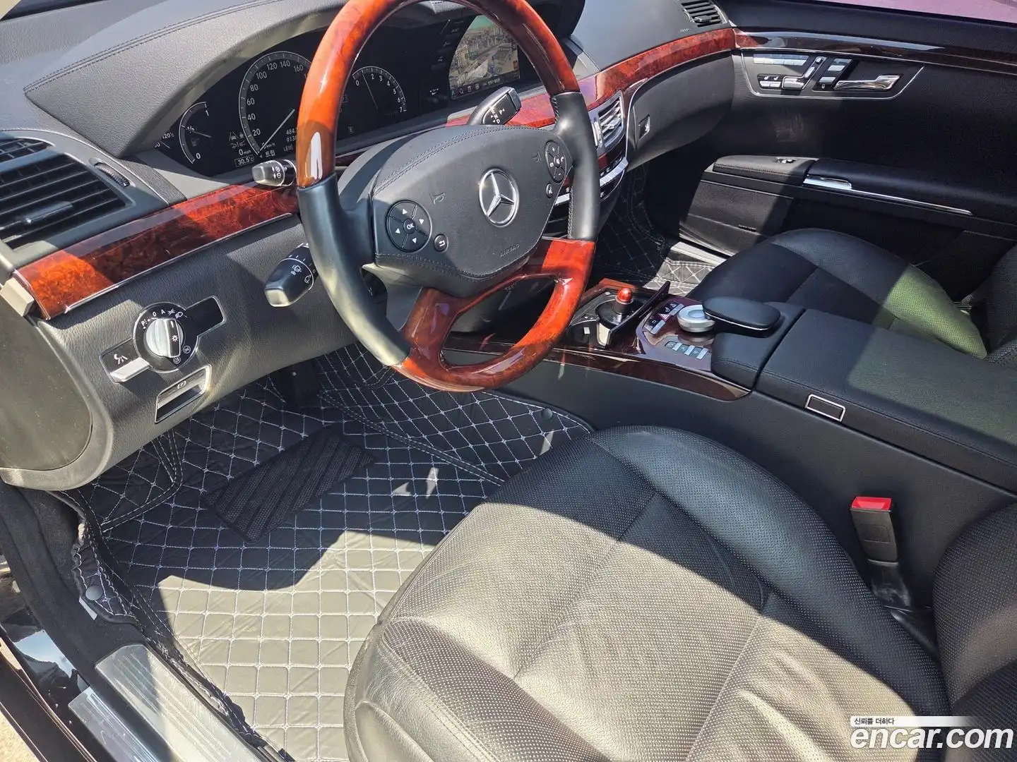 S-Class Mercedes-Benz 2011.5-OPTION-021