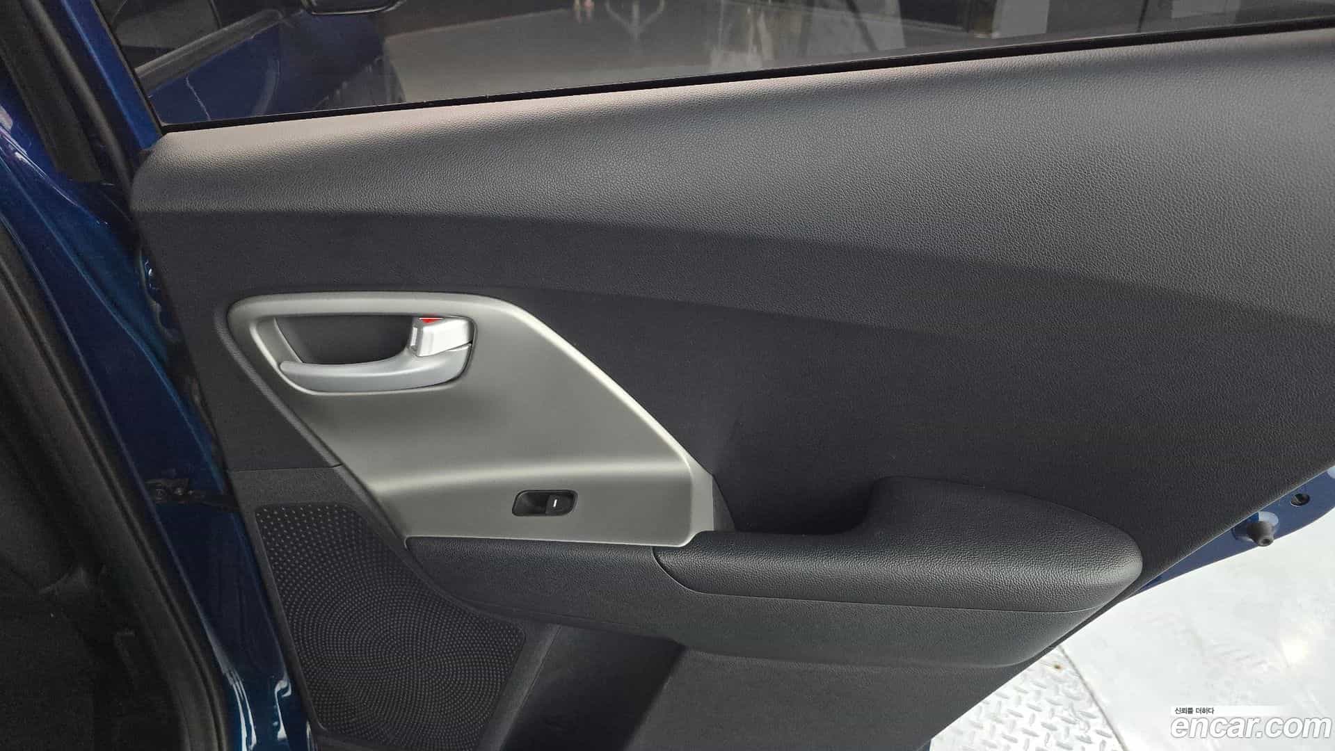 Niro Kia 2019.1-INNER-035