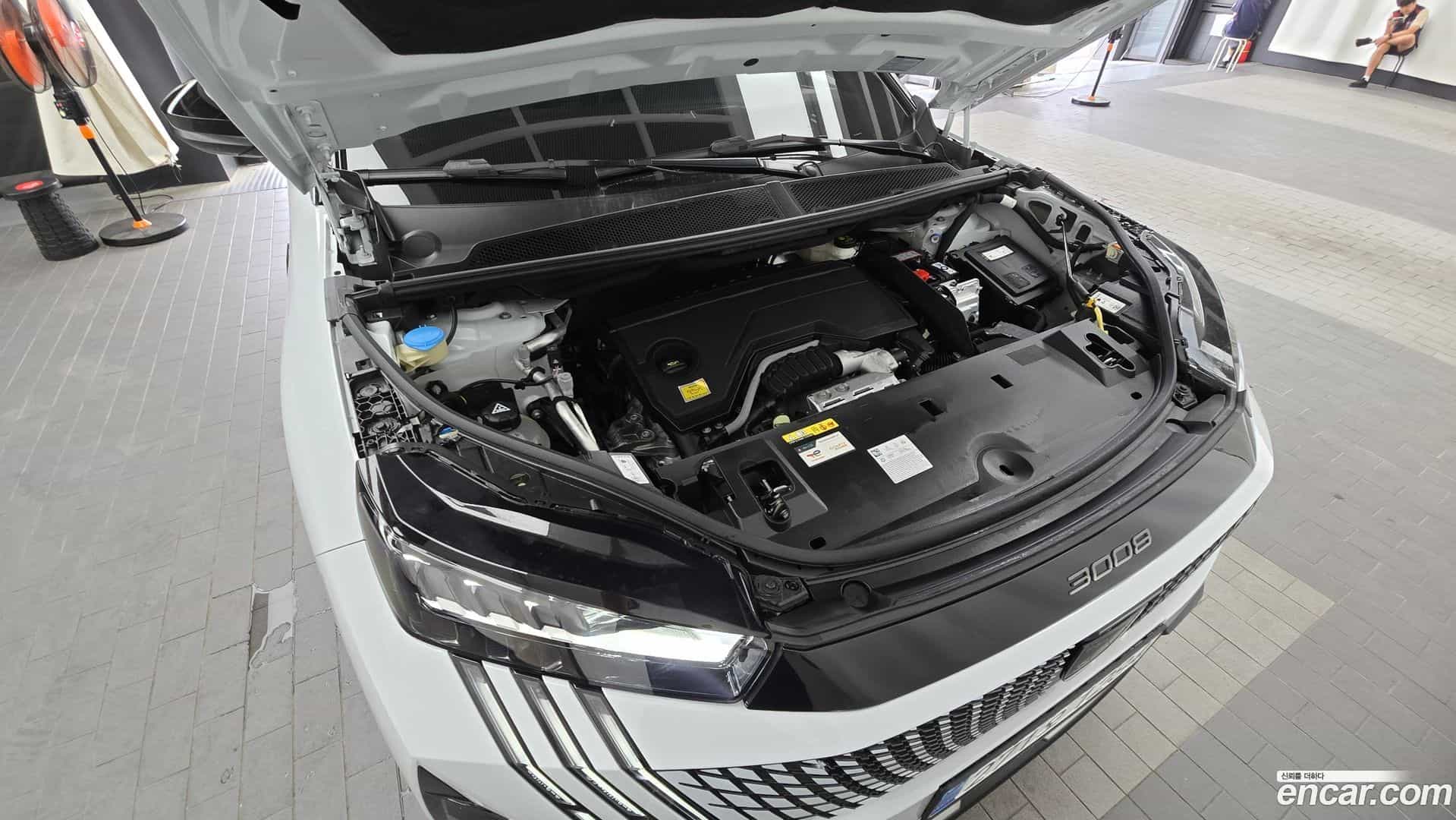 3008 Peugeot 2025.5-OUTER-006
