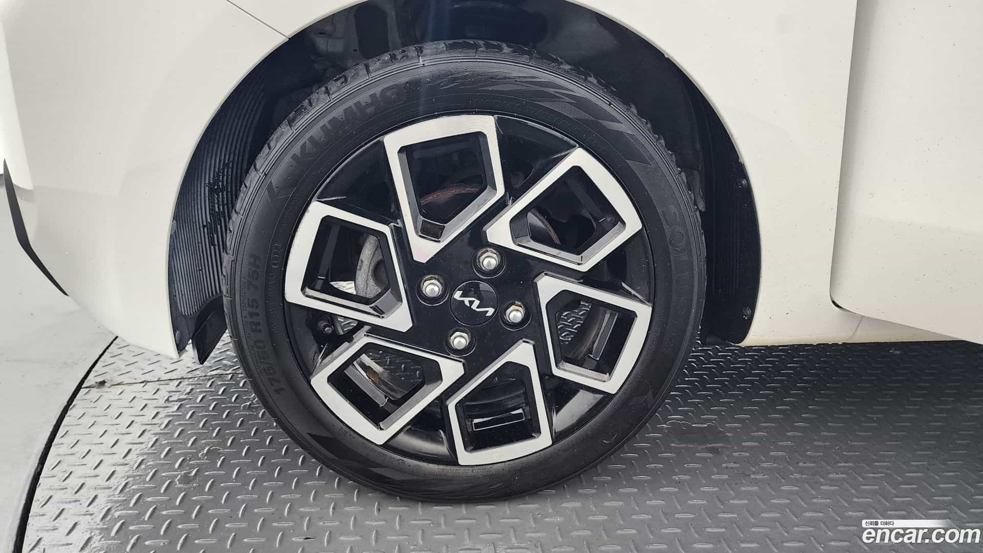 RAY Kia 2022.9-OUTER-005