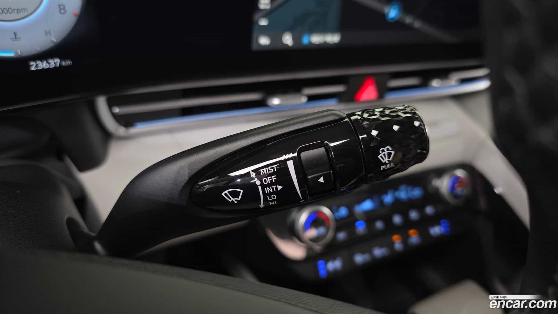 AVANTE Hyundai 2023.2-OPTION-041