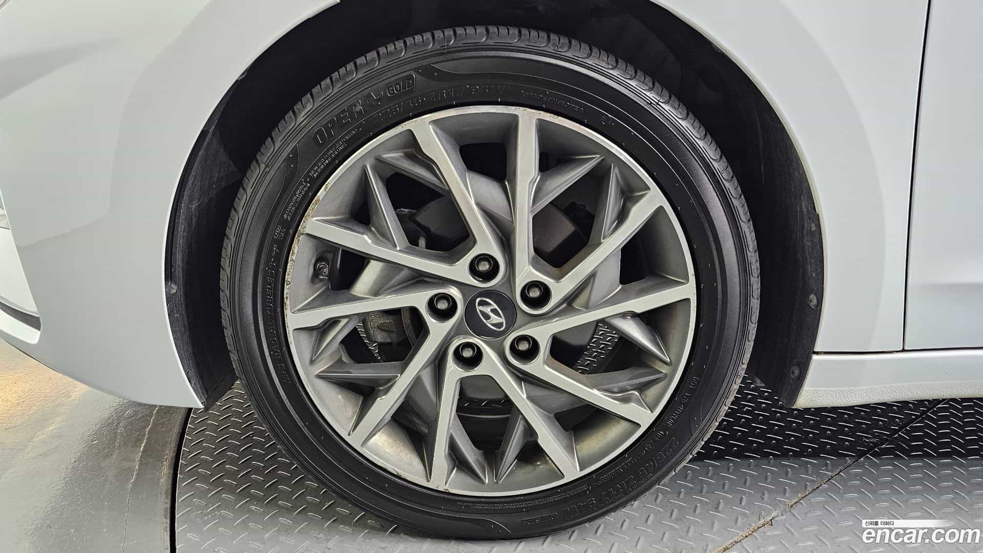 AVANTE Hyundai 2019.3-OUTER-005