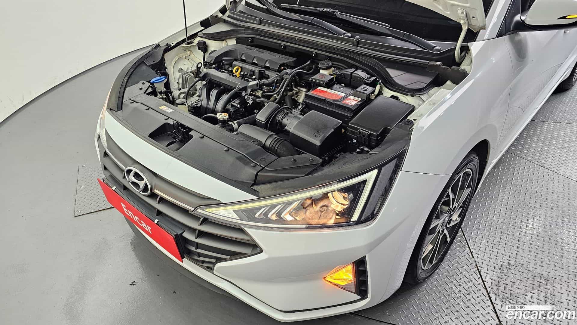 AVANTE Hyundai 2019.3-OUTER-006