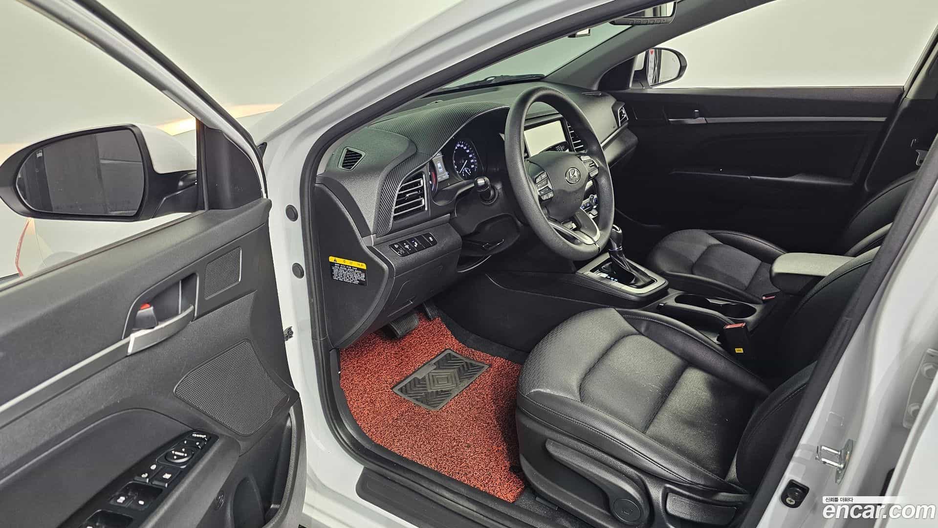 AVANTE Hyundai 2019.3-INNER-010