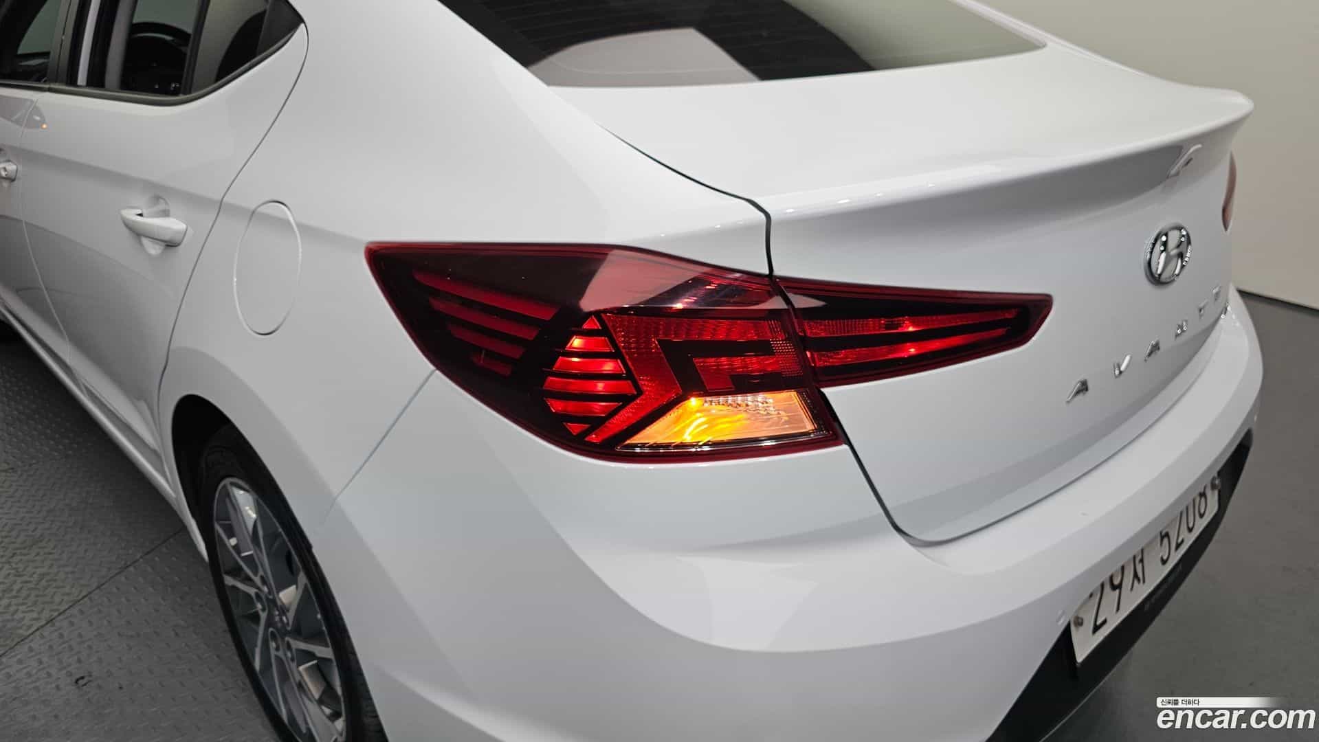 AVANTE Hyundai 2019.3-OUTER-033