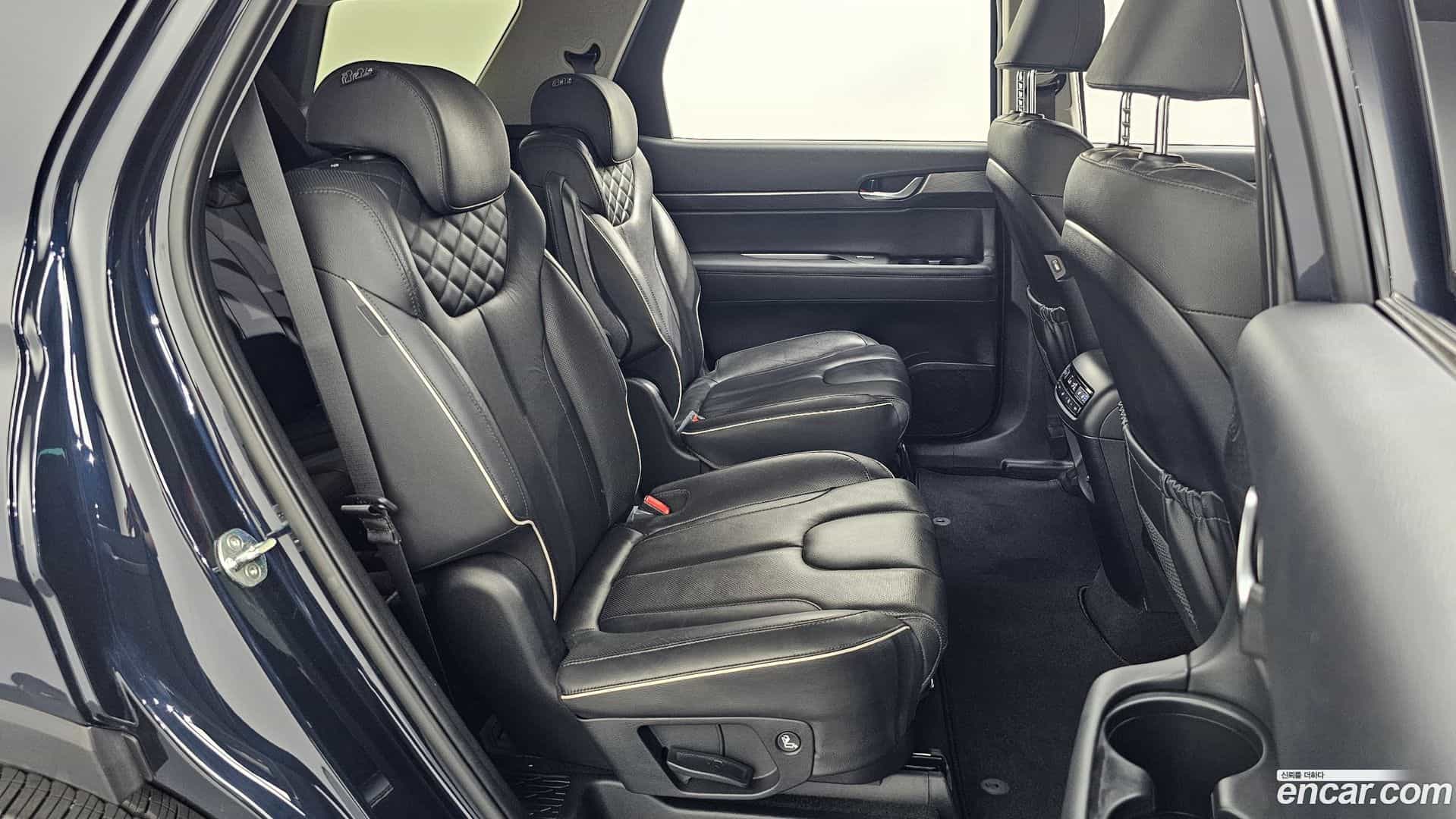 Palisade Hyundai 2021.9-INNER-036