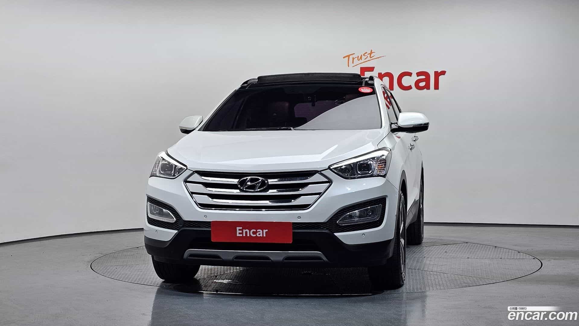 Santafe Hyundai 2014.5-OUTER-003