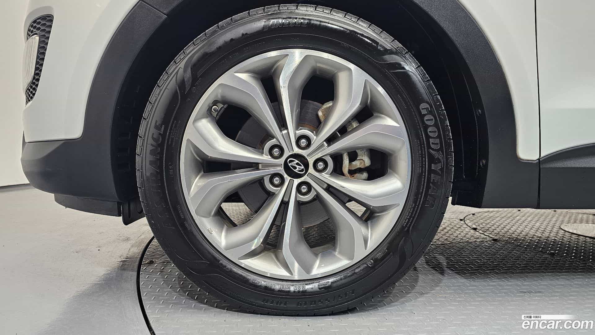 Santafe Hyundai 2014.5-OUTER-005