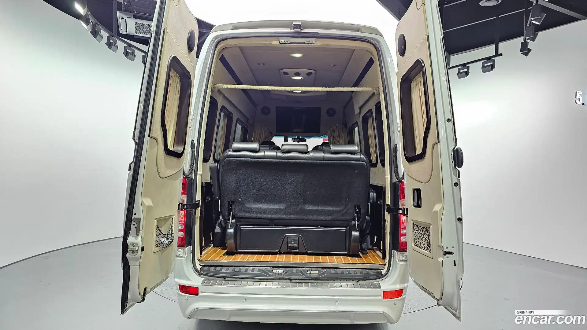 Sprinter Mercedes-Benz 2013.11-OPTION-024