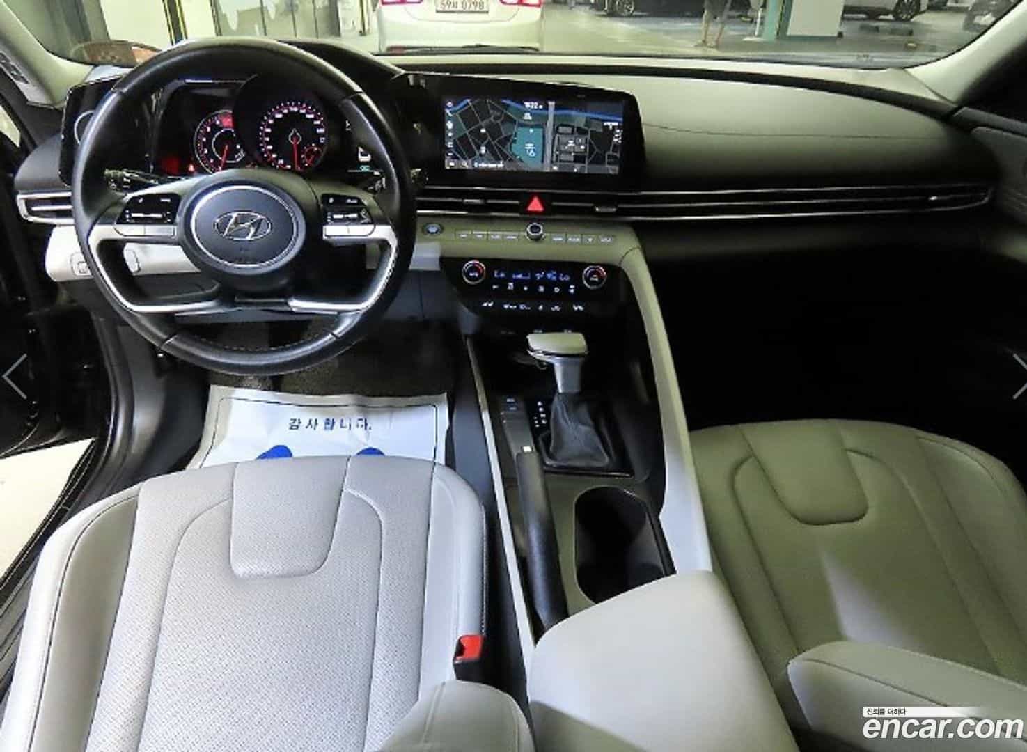 AVANTE Hyundai 2022.4-INNER-010