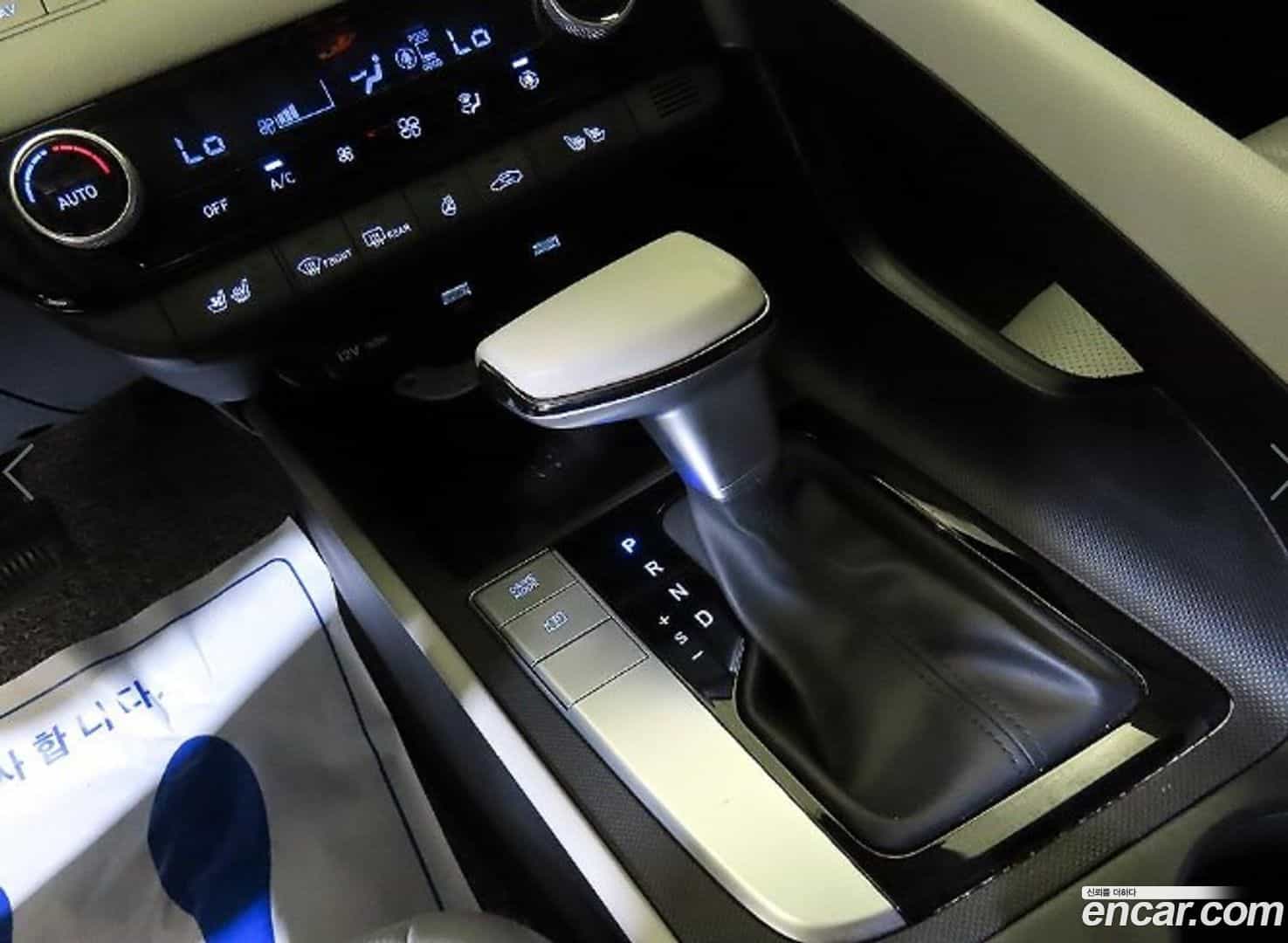AVANTE Hyundai 2022.4-OPTION-016
