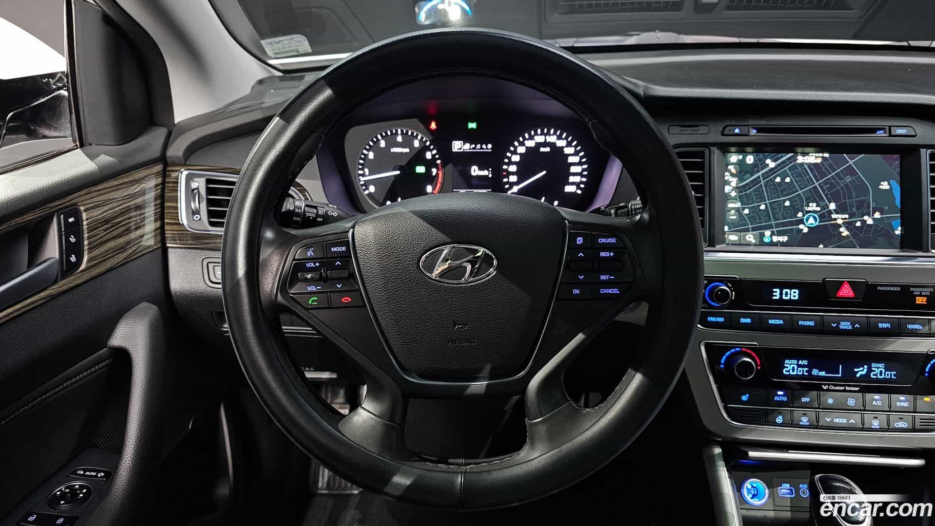 Sonata Hyundai 2016.4-OPTION-017