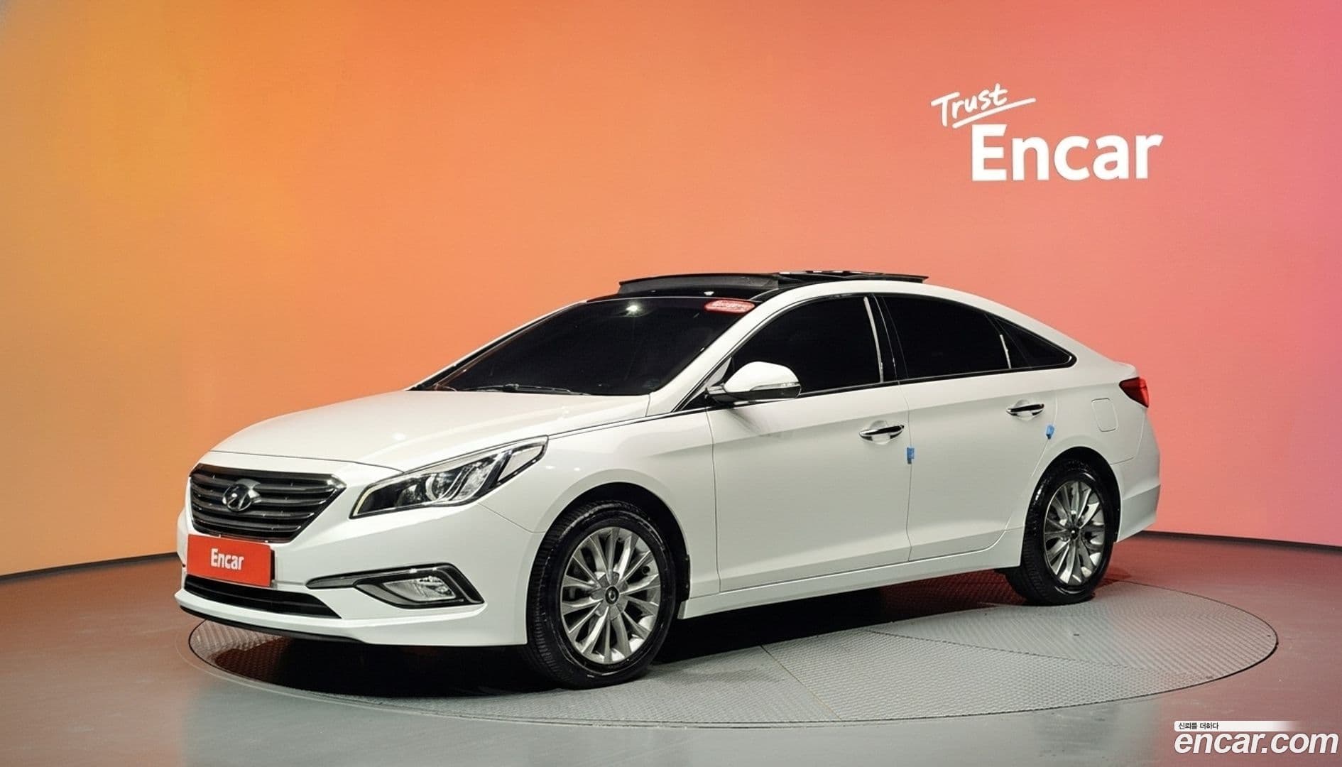 Main__Slider__Photo:Sonata Hyundai 2016.4-0