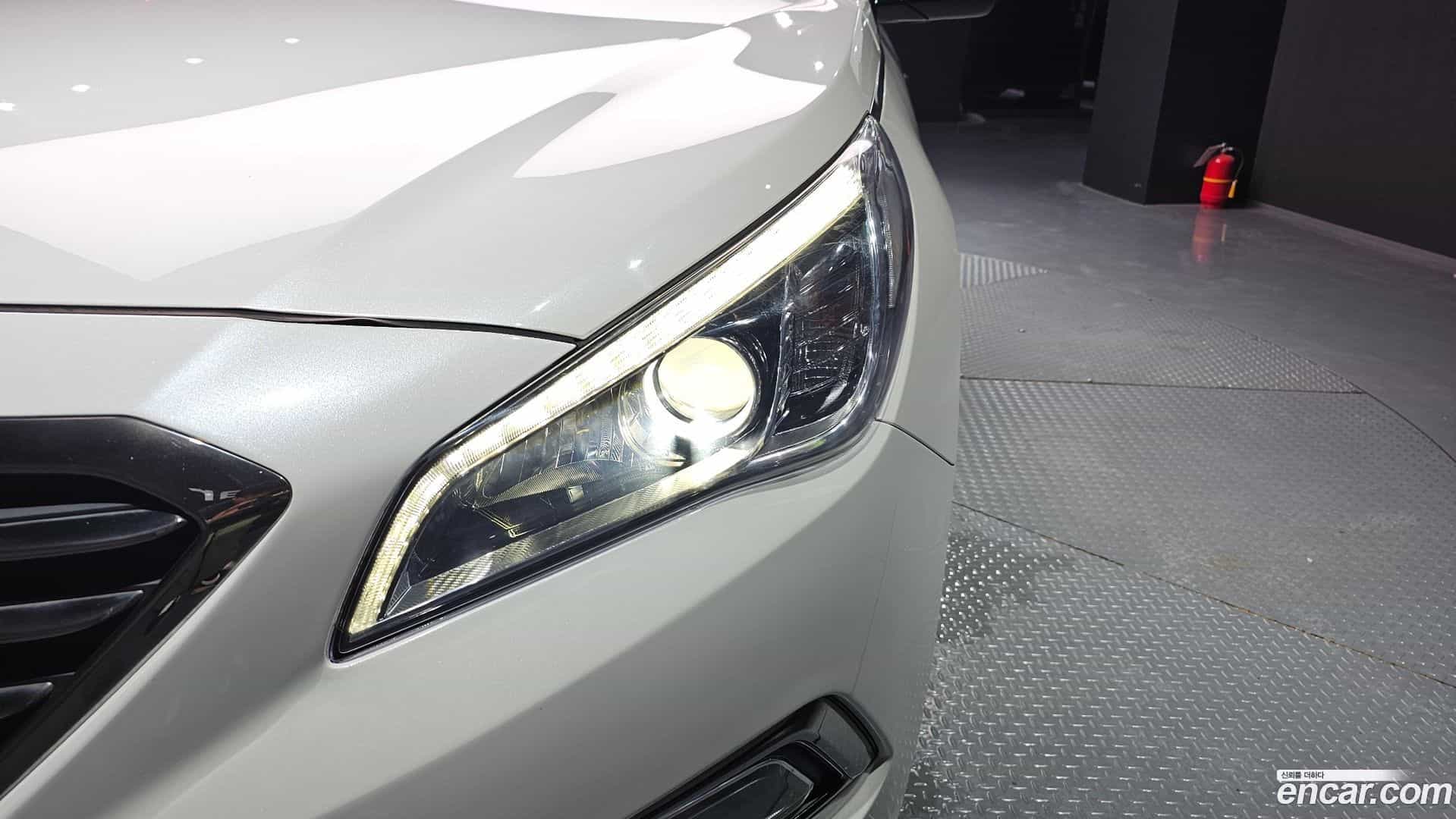 Sonata Hyundai 2016.4-OUTER-032