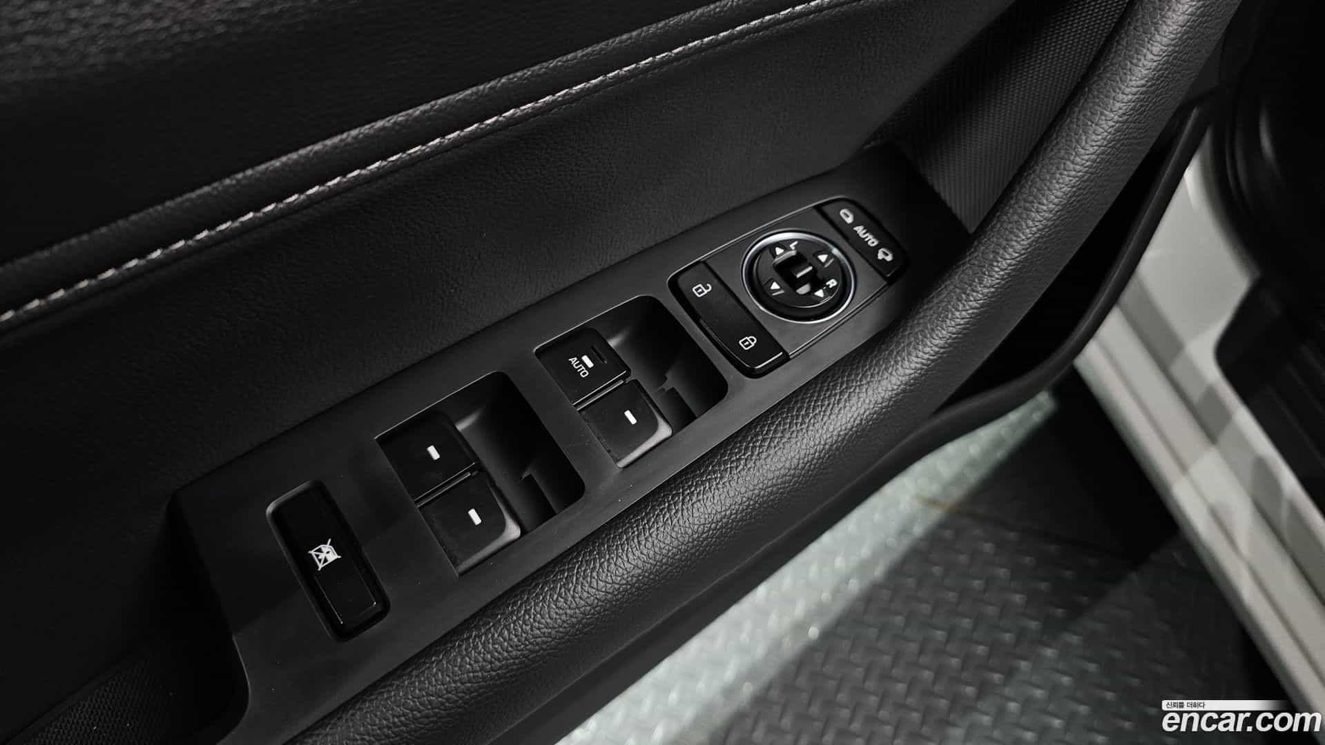 Sonata Hyundai 2016.4-OPTION-042