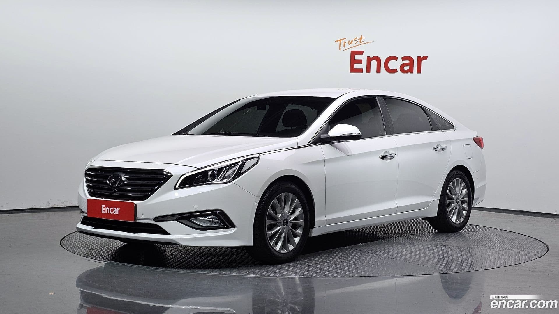 Main__Slider__Photo:Sonata Hyundai 2015.0-0