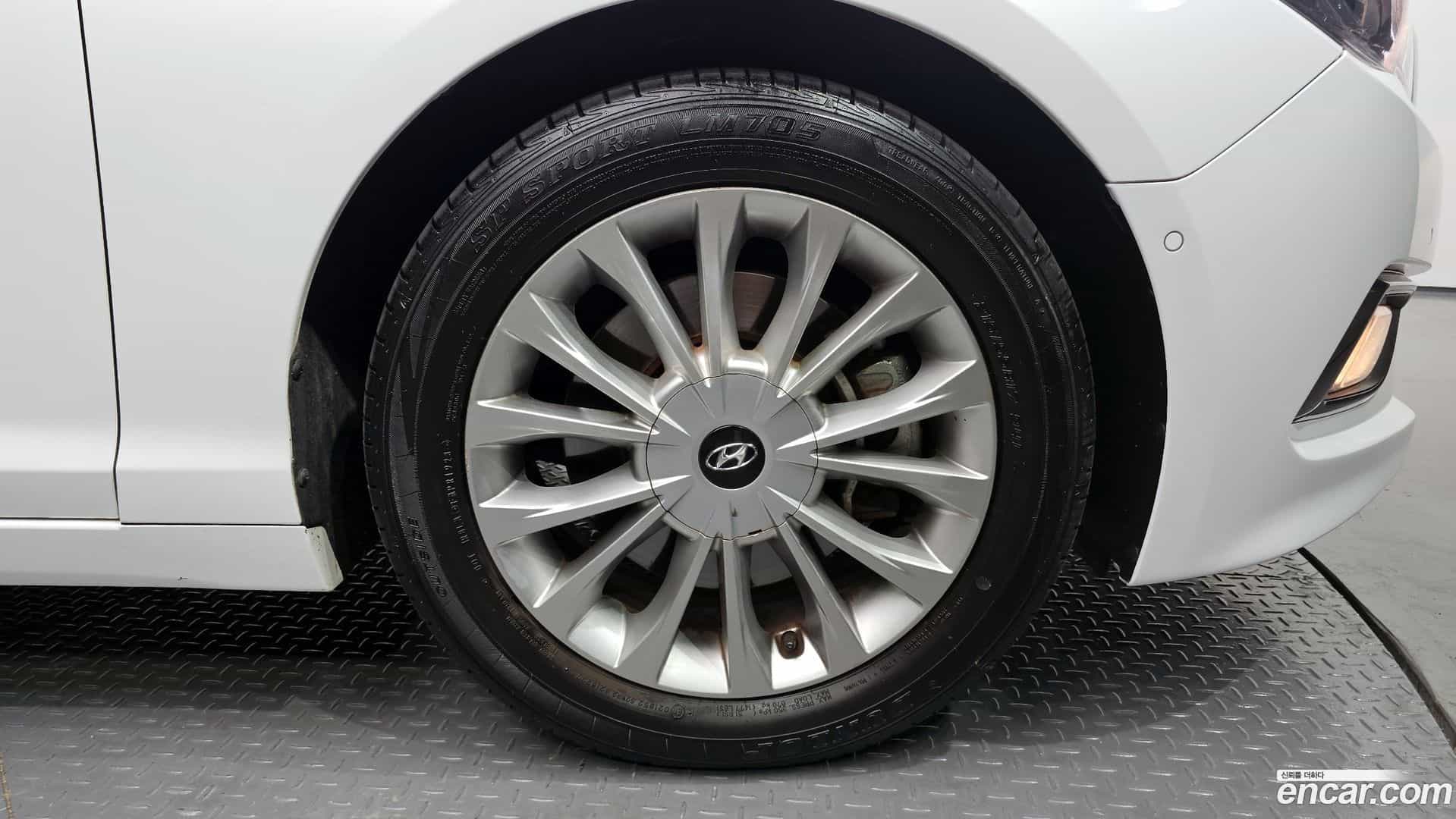 Sonata Hyundai 2015.0-OUTER-005