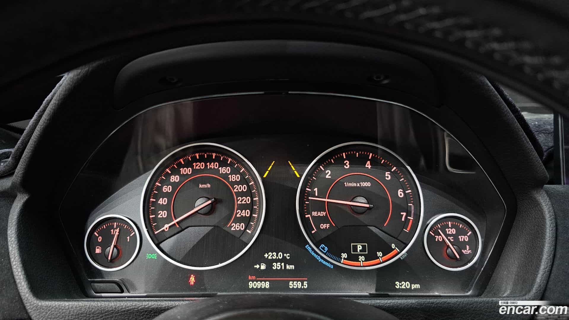 3-Series BMW 2017.9-INNER-008