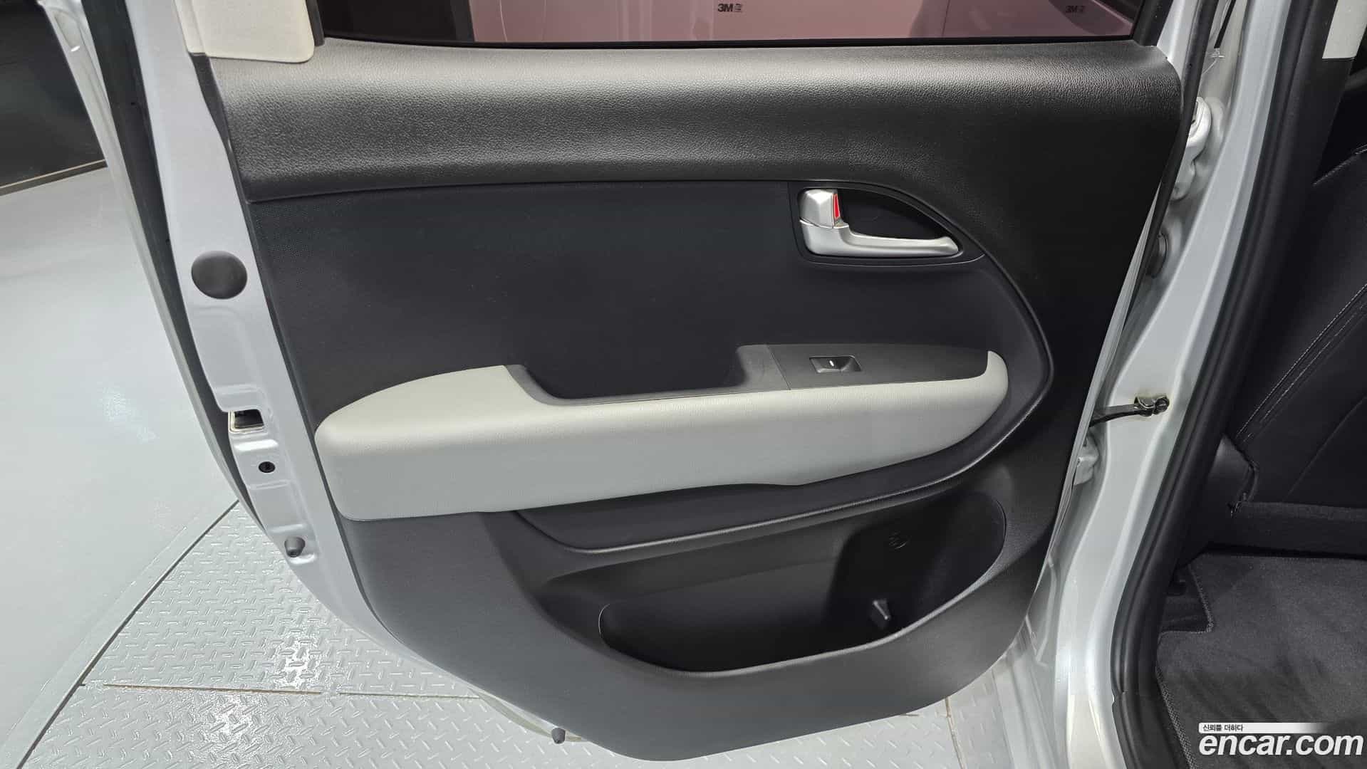 RAY Kia 2019.1-INNER-035