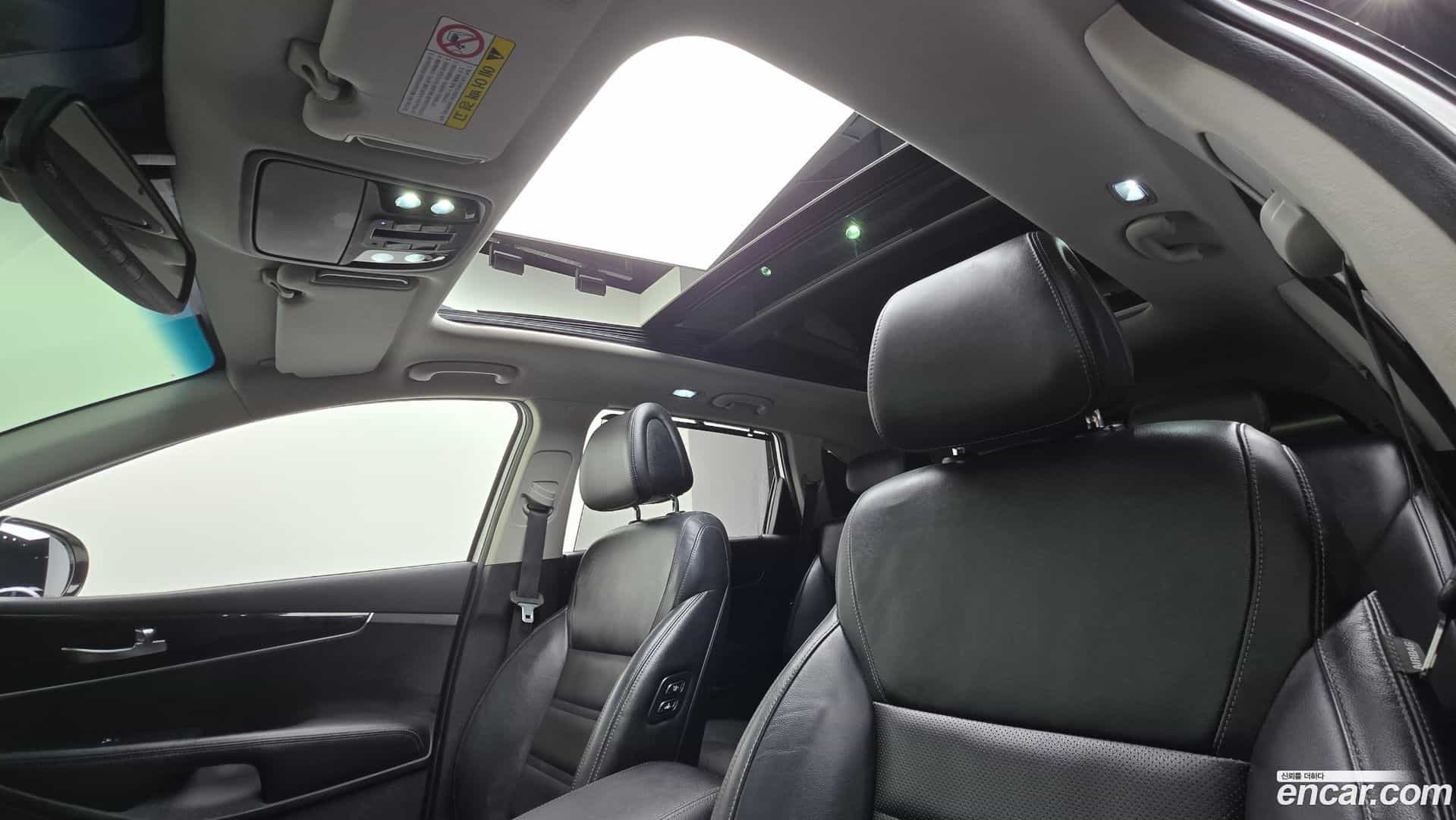 Sorento Kia 2016.5-OPTION-023