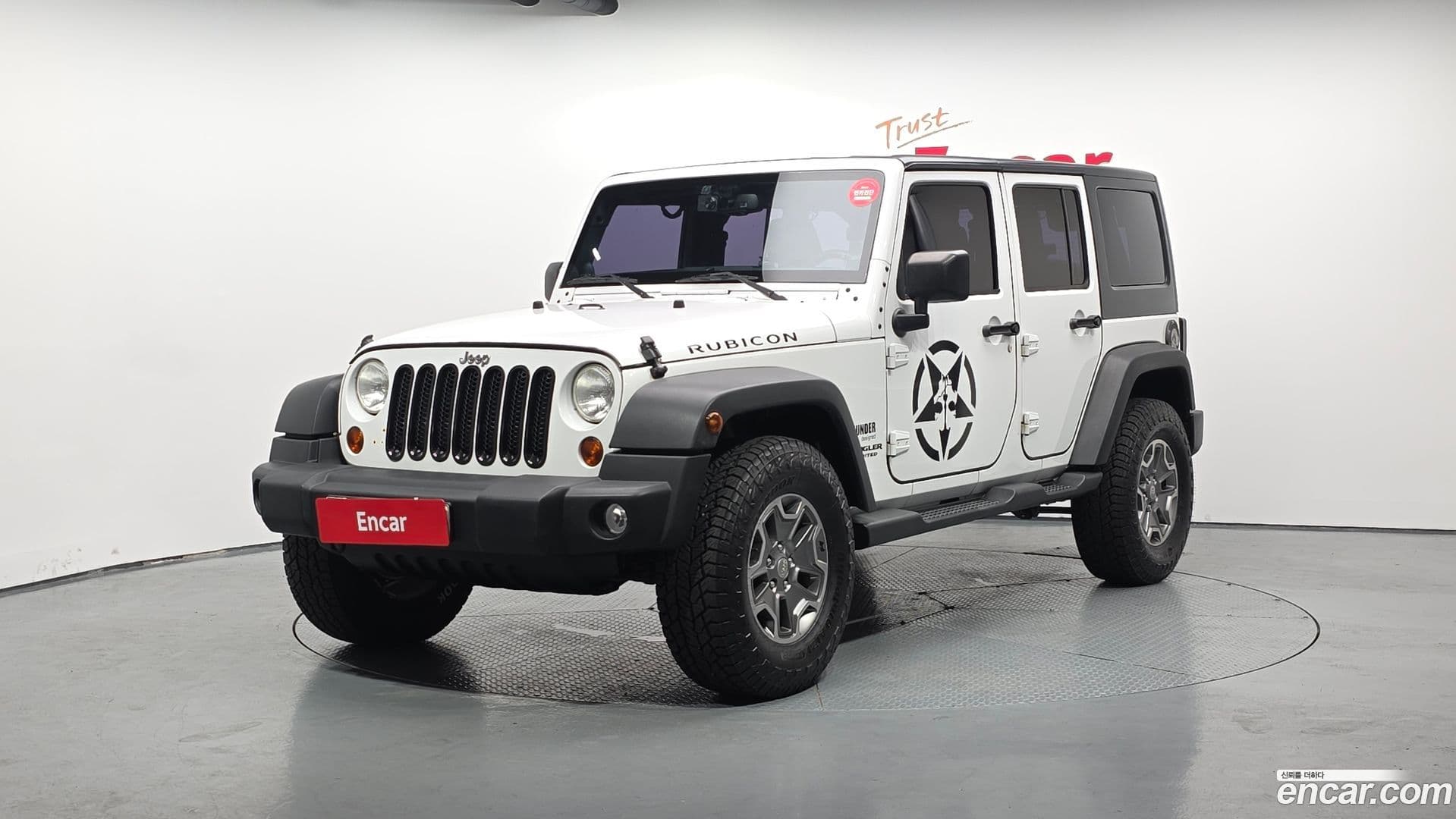 Main__Slider__Photo:Wrangler Jeep 2013.9-0
