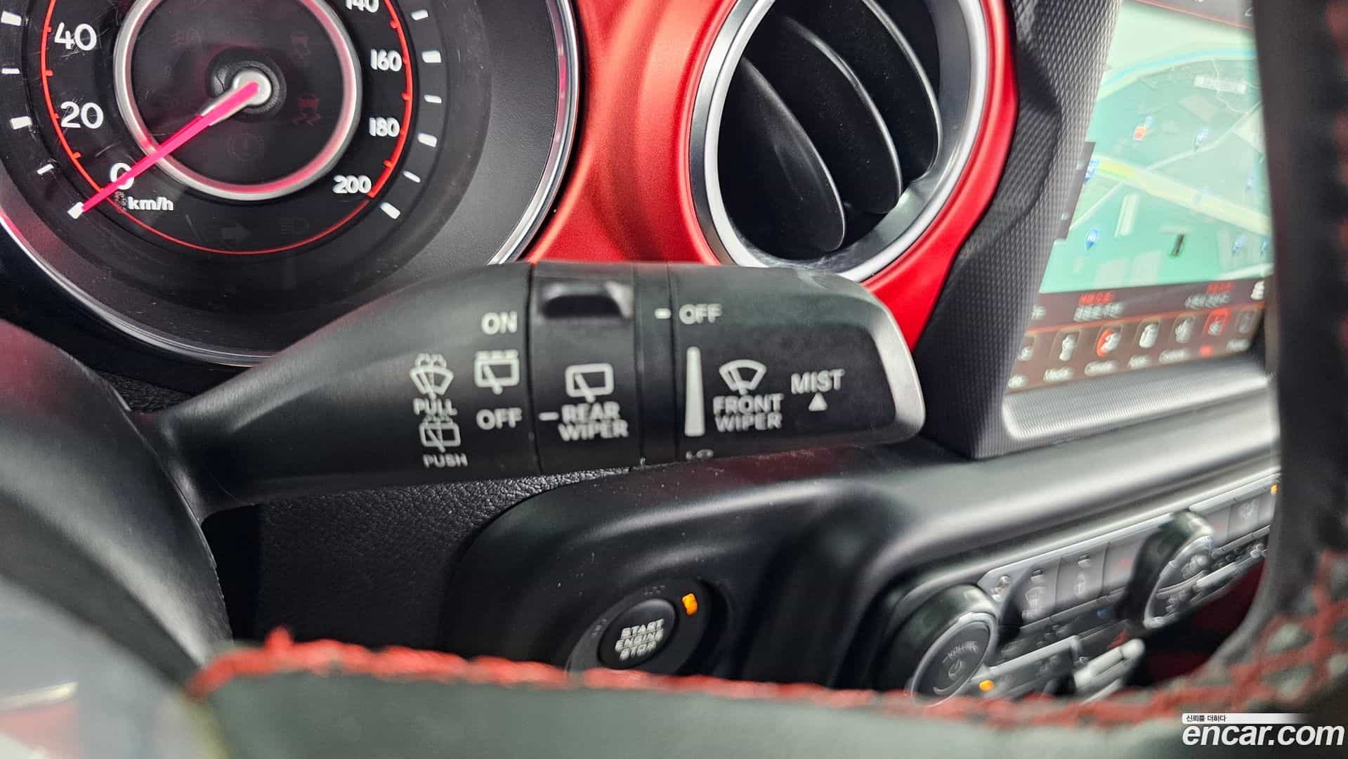 Wrangler Jeep 2019.8-OPTION-042