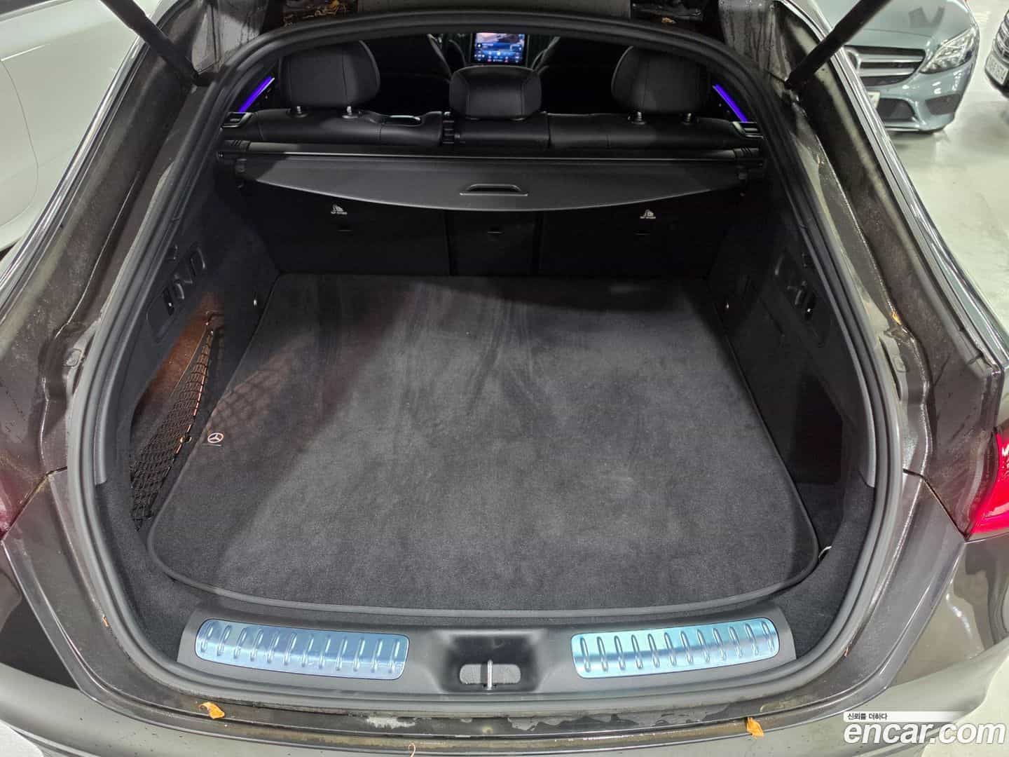 GLC-Class Mercedes-Benz 2024.3-OPTION-015