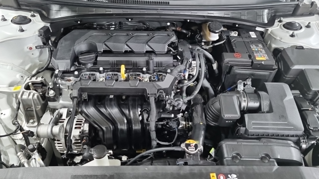 AVANTE Hyundai 2024.1-OUTER-006
