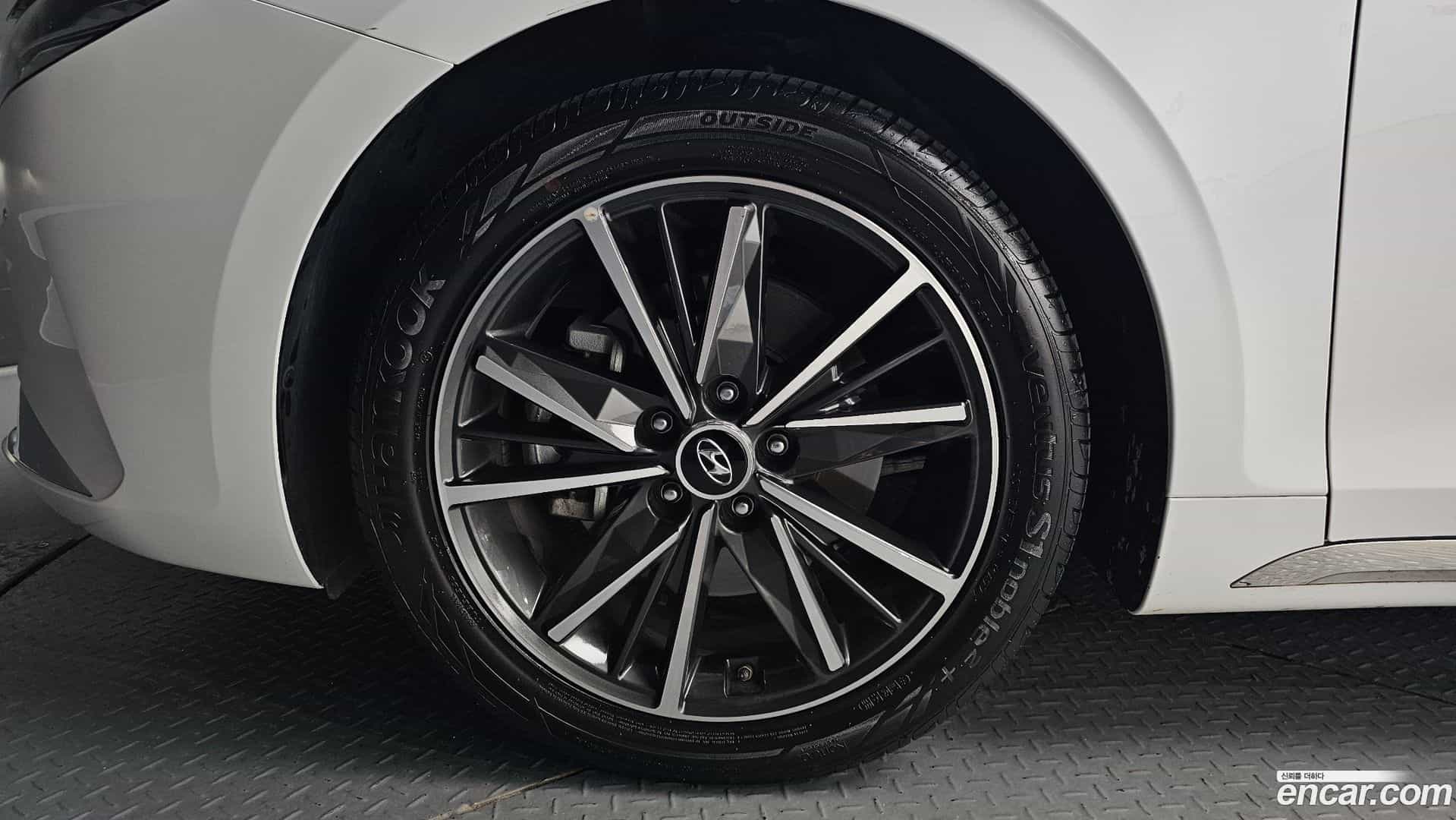 Grandeur Hyundai 2022.4-OUTER-005