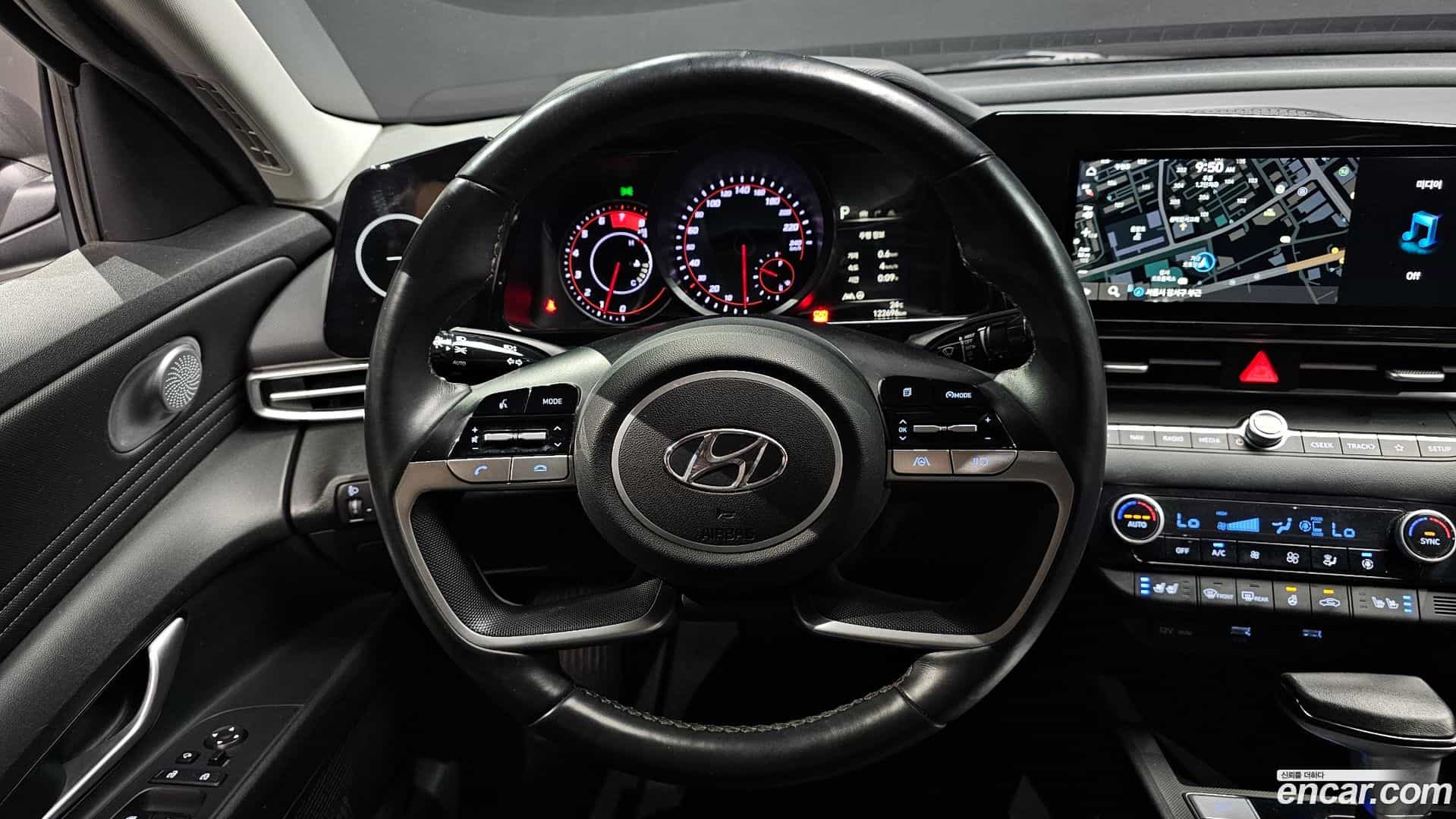 AVANTE Hyundai 2022.3-OPTION-017