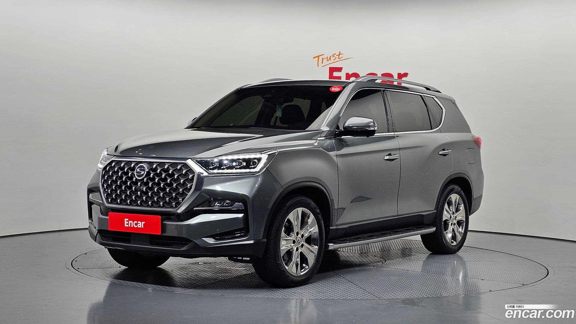 Main__Slider__Photo:Rexton KG Mobility 2021.5-0