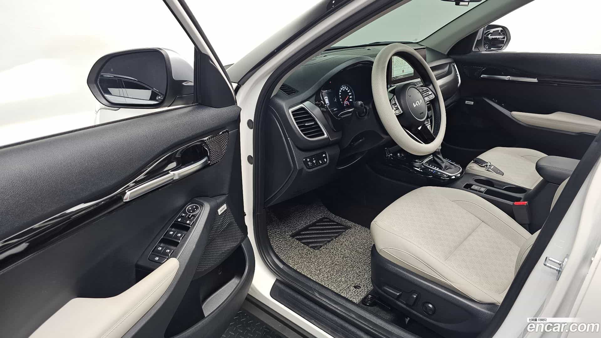 Seltos Kia 2021.10-INNER-010