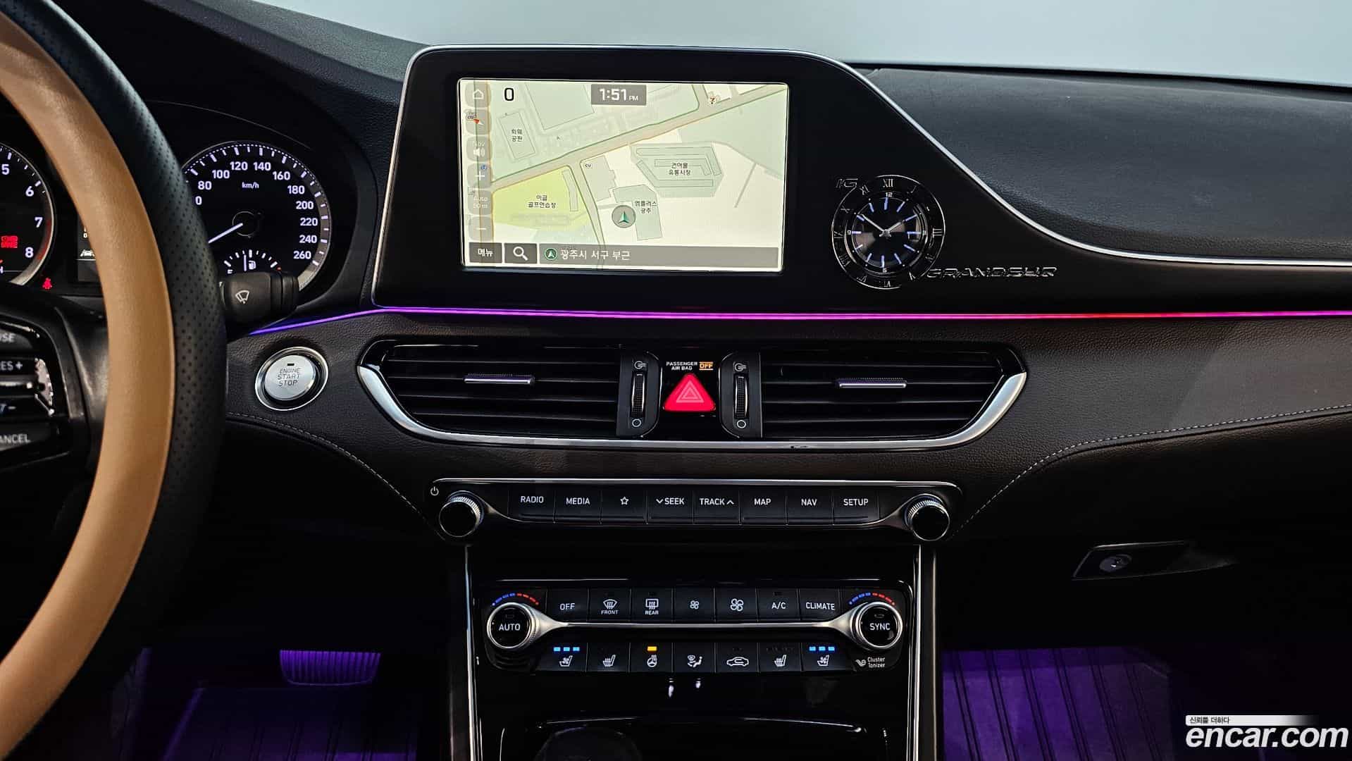 Grandeur Hyundai 2017.11-OPTION-016