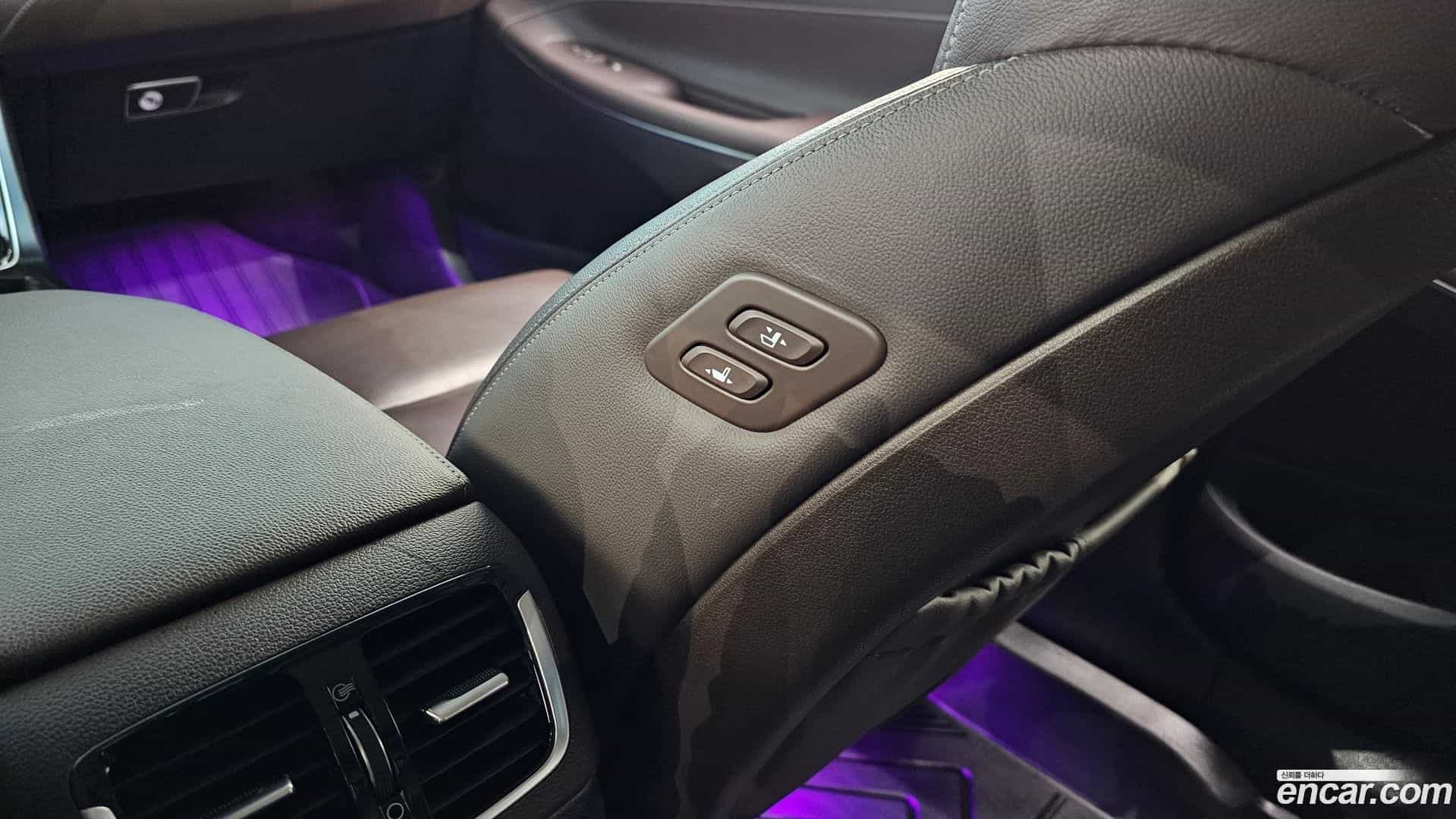 Grandeur Hyundai 2017.11-OPTION-019