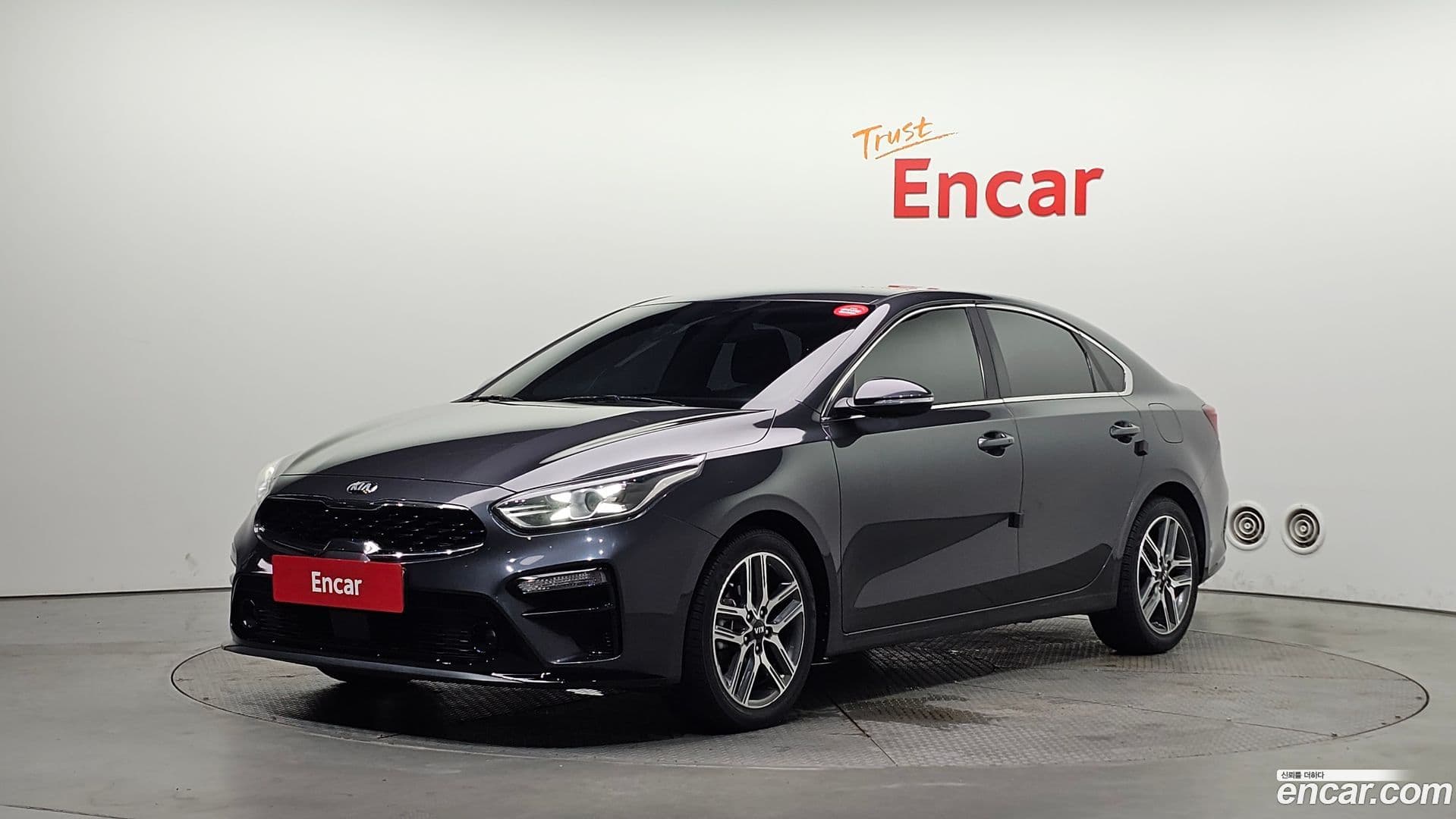 Main__Slider__Photo:K3 Kia 2018.3-0