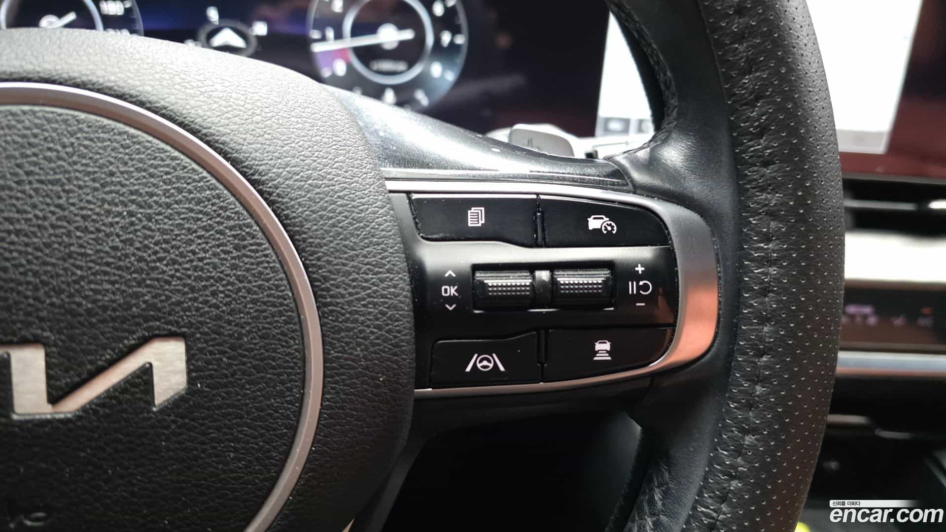 Sportage Kia 2021.8-OPTION-020