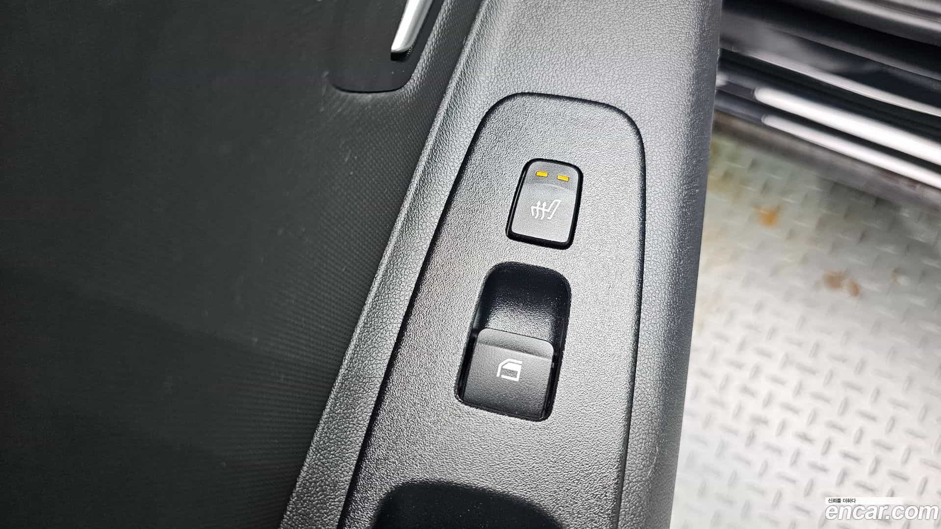 AVANTE Hyundai 2022.11-OPTION-023