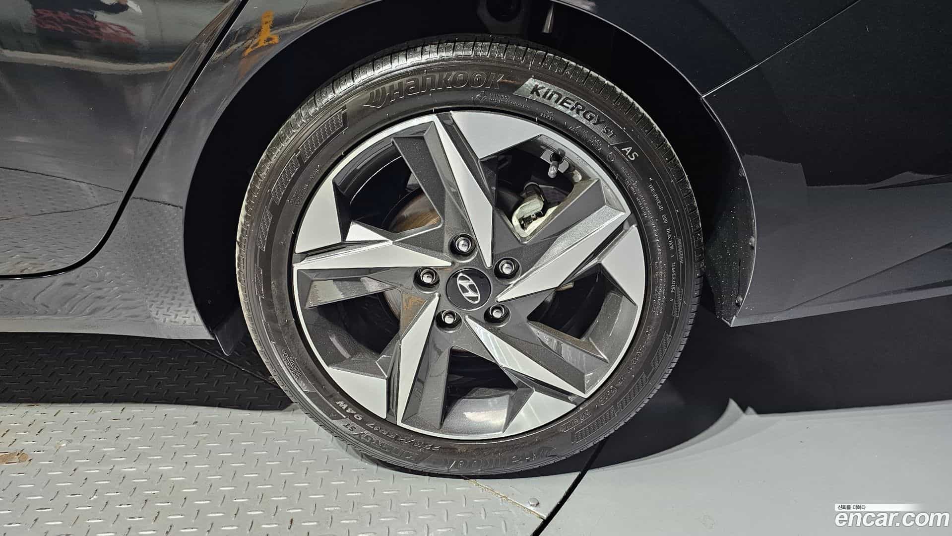 AVANTE Hyundai 2022.11-OUTER-031