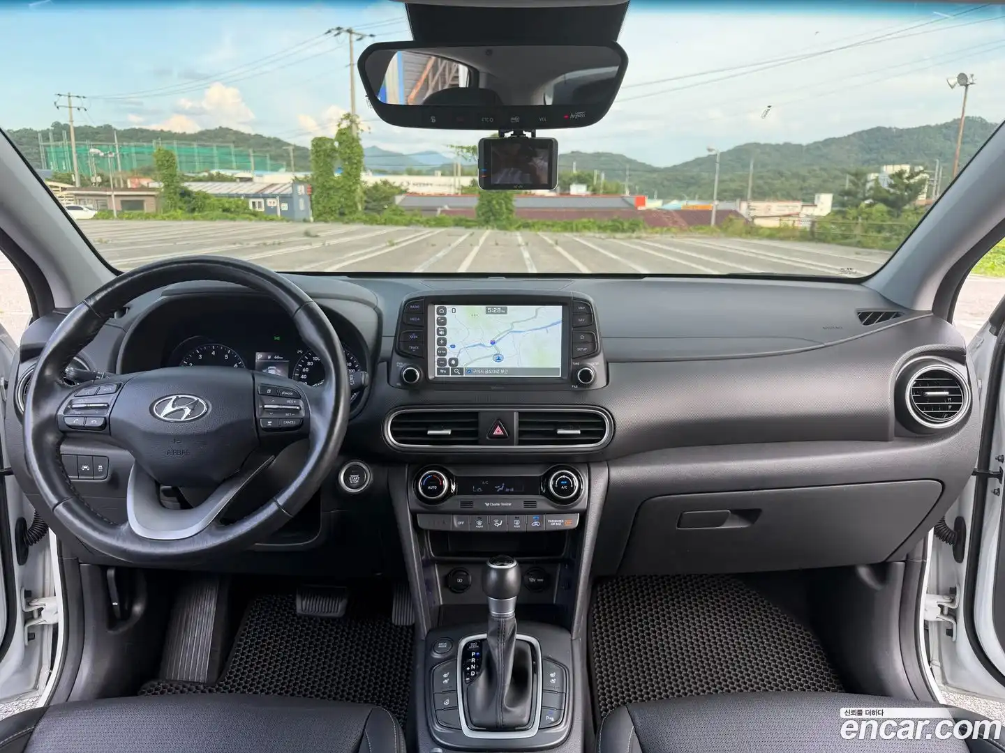Kona Hyundai 2019.10-INNER-007