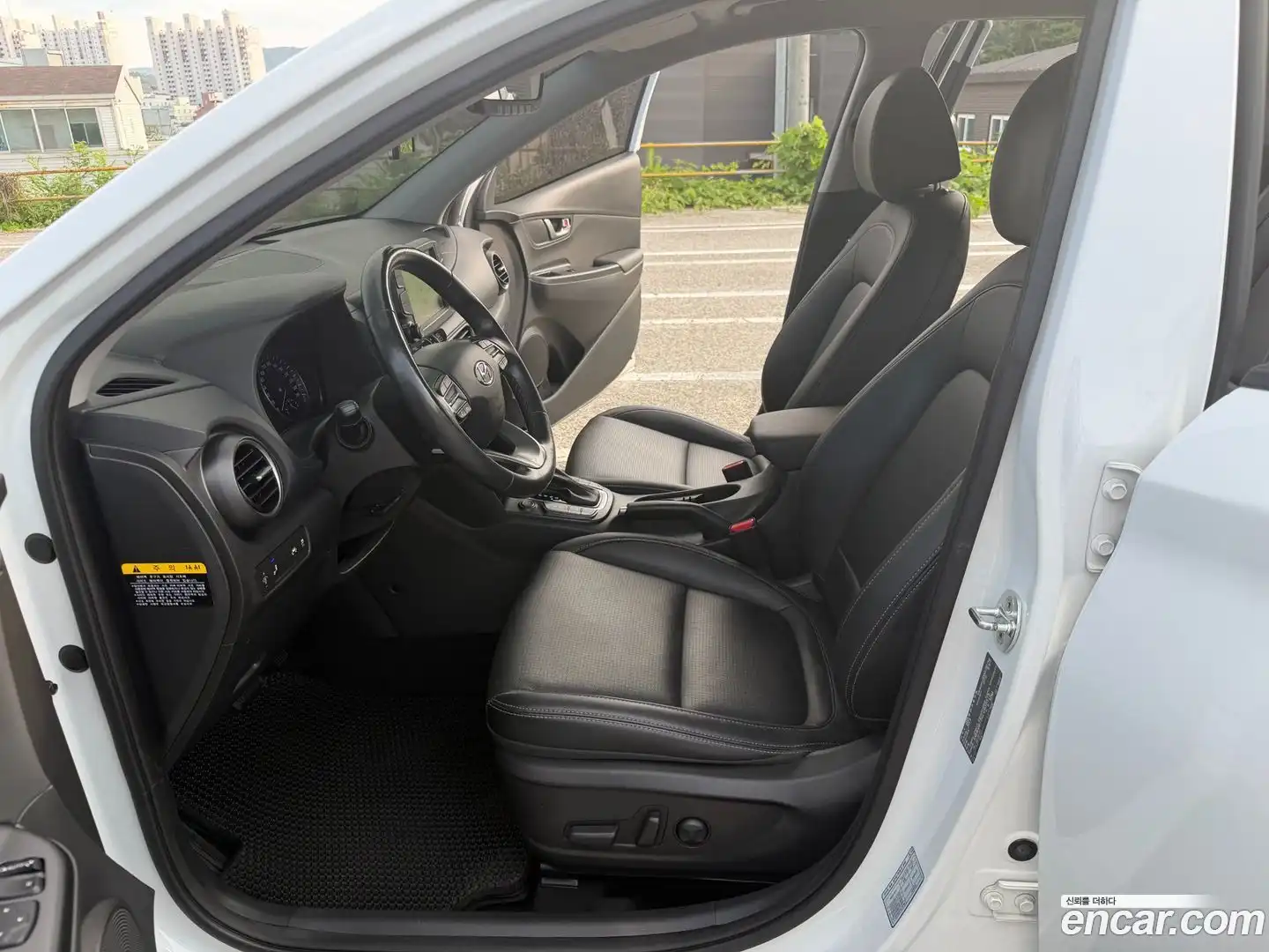 Kona Hyundai 2019.10-INNER-010