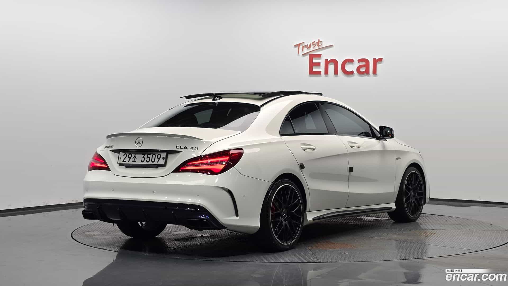 CLA-Class Mercedes-Benz 2017.11-OUTER-002