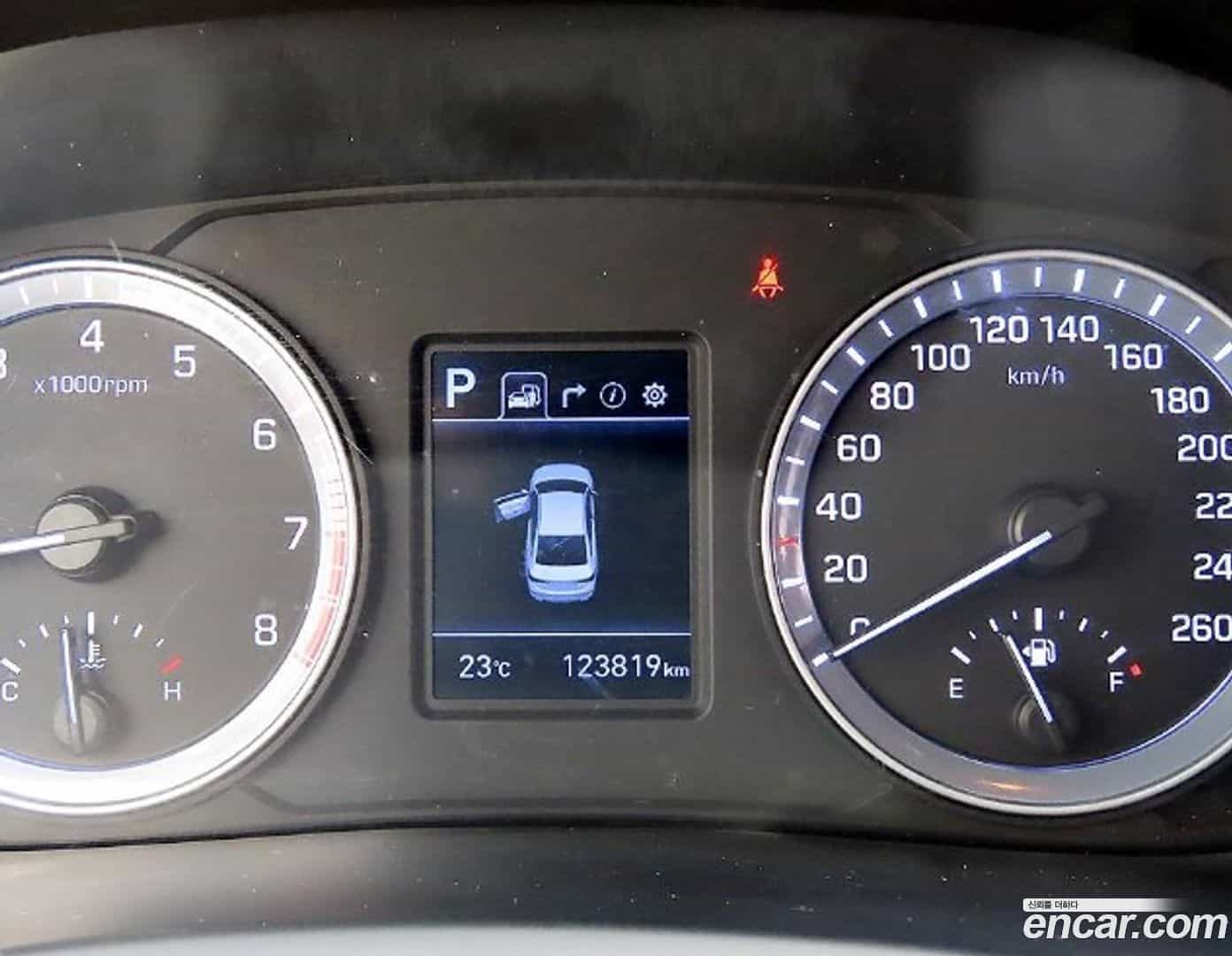 Sonata Hyundai 2018.7-INNER-008