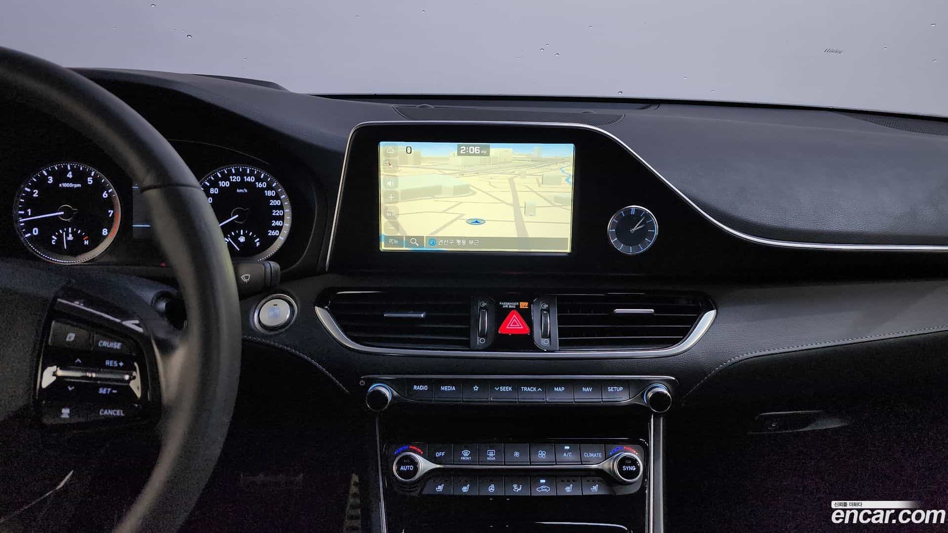 Grandeur Hyundai 2017.3-OPTION-015