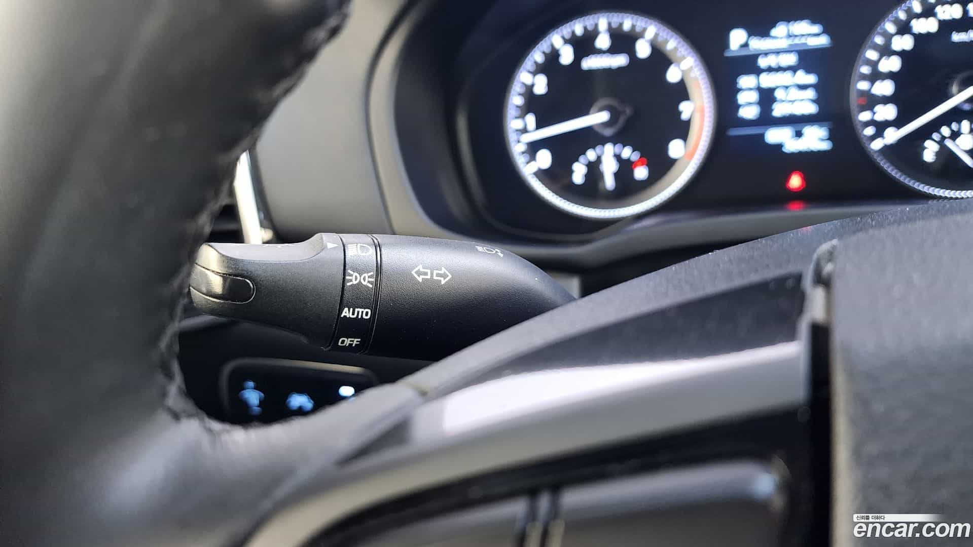 Grandeur Hyundai 2017.3-OPTION-041