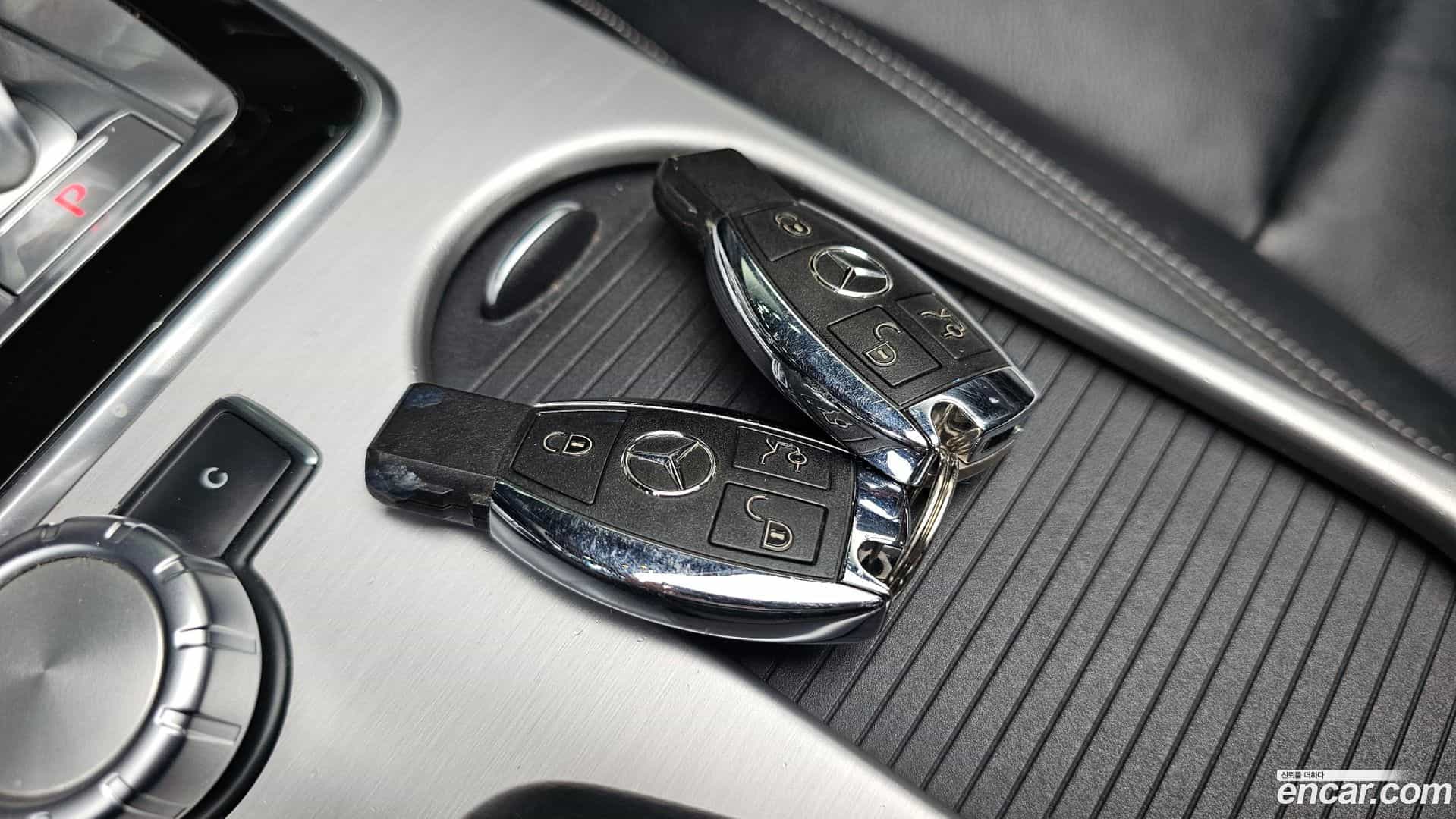 SLK-Class Mercedes-Benz 2016.4-OPTION-019