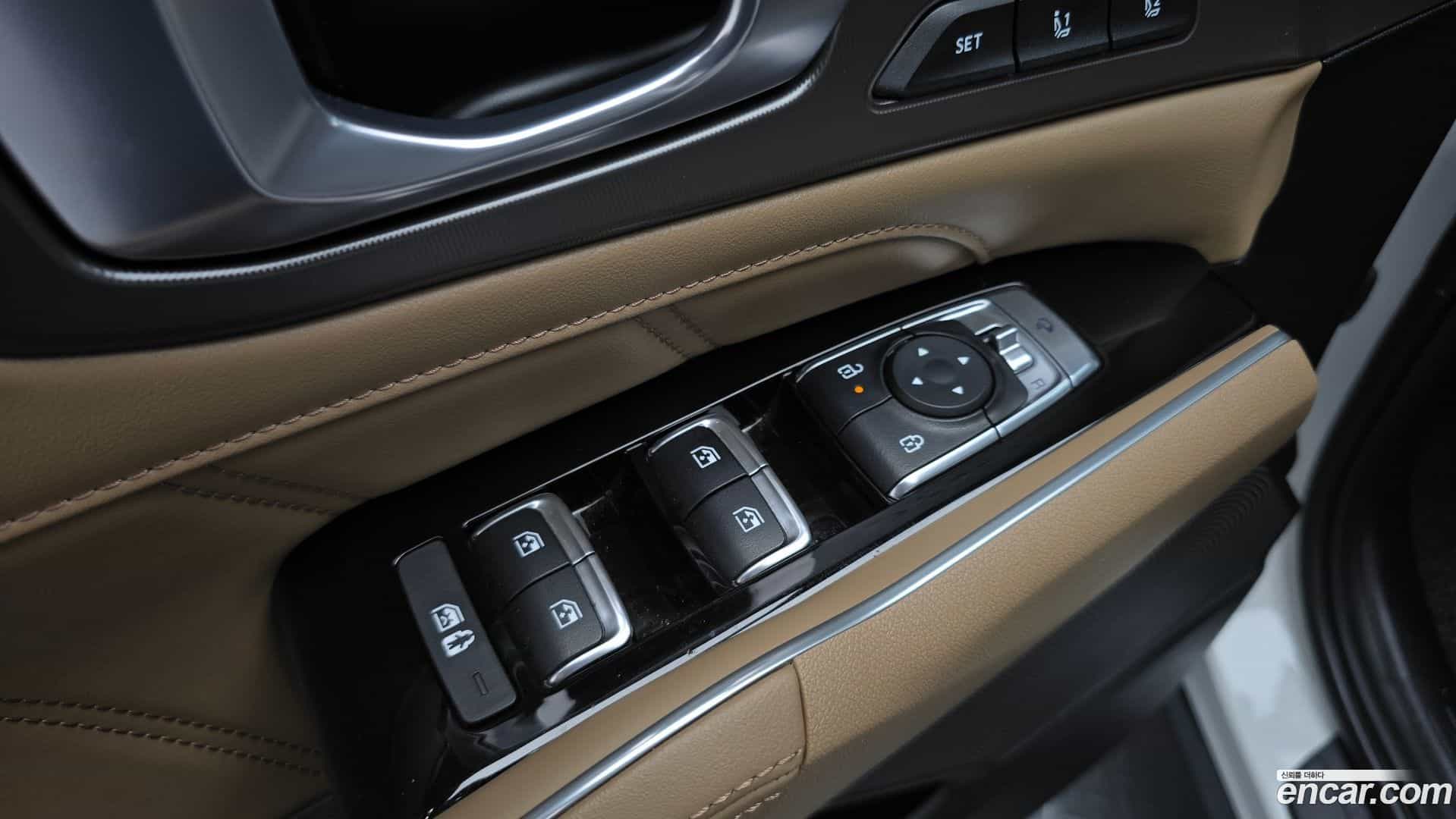Sorento Kia 2024.9-OPTION-023