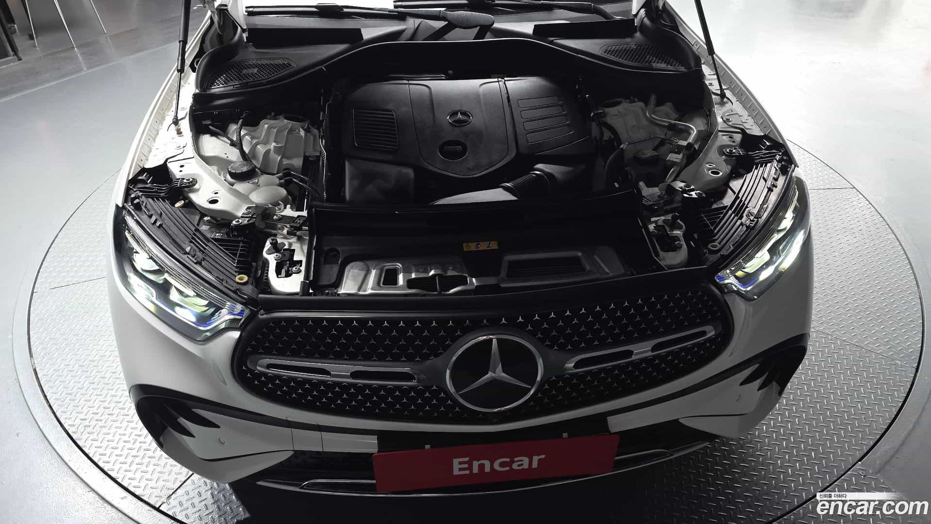 GLC-Class Mercedes-Benz 2023.11-OUTER-006