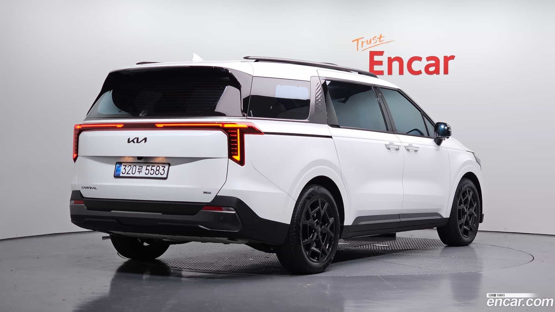 Canival Kia 2025.8-OUTER-002