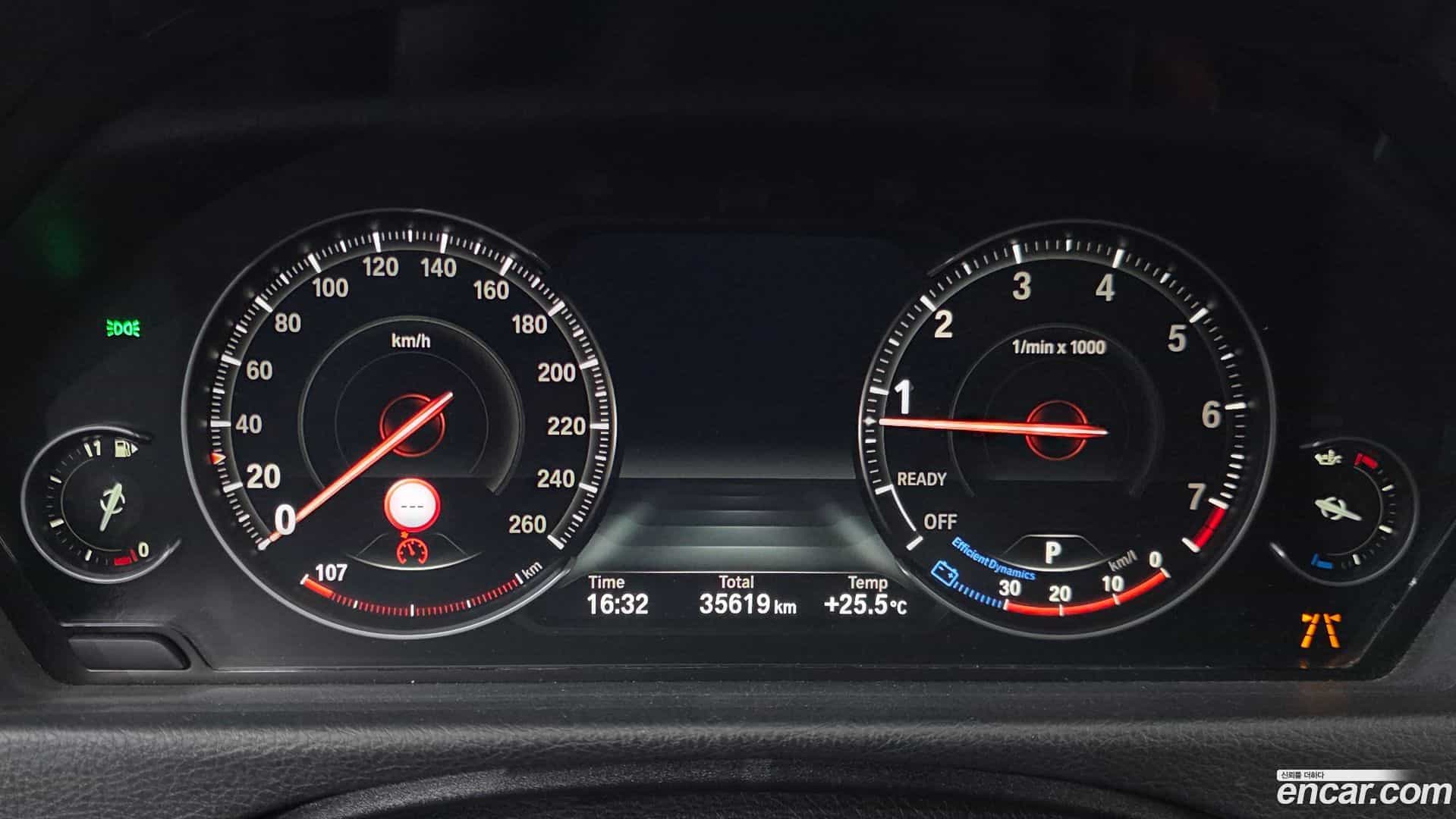3-Series BMW 2018.0-INNER-008